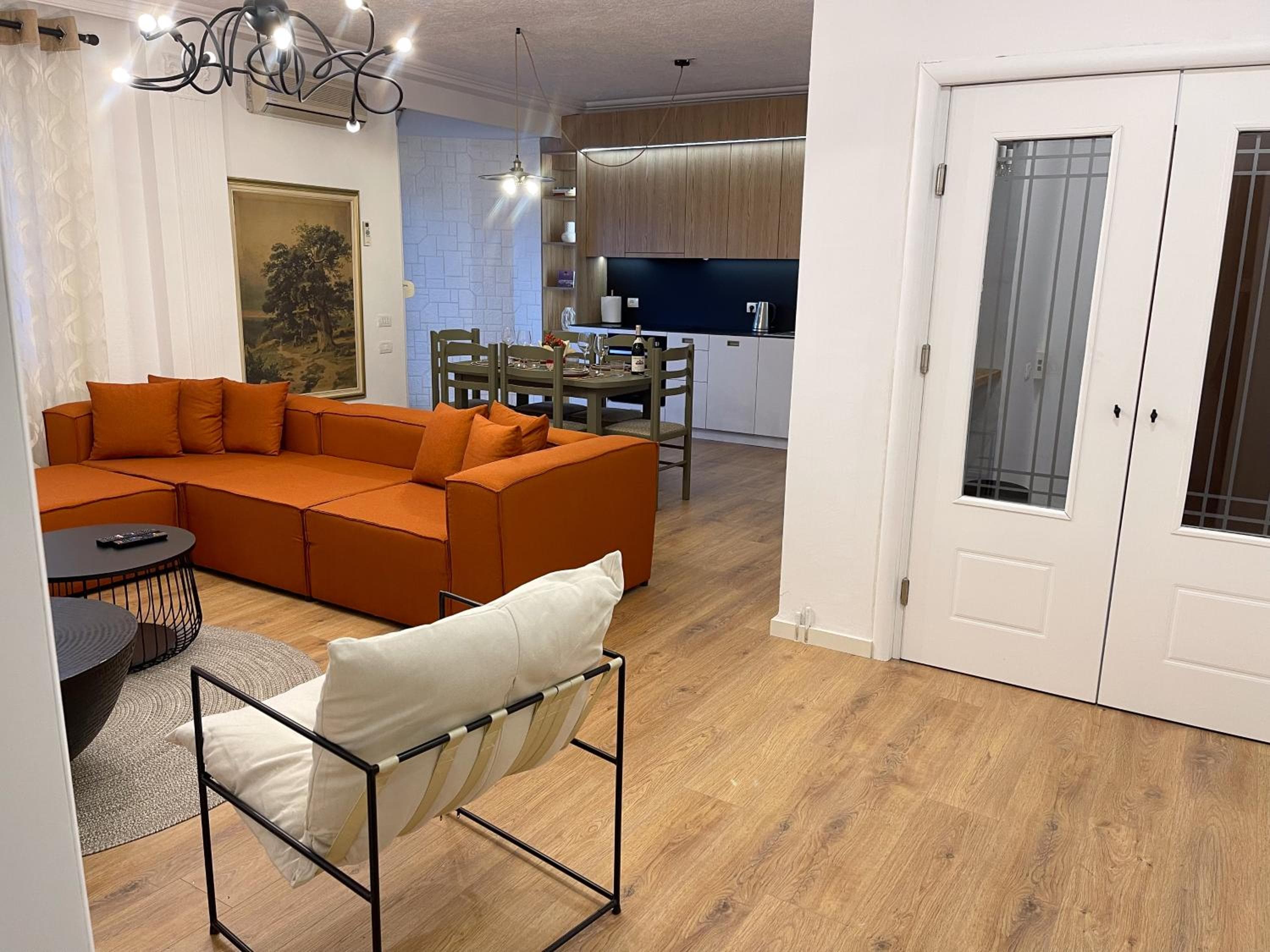 AquaZen Apartments