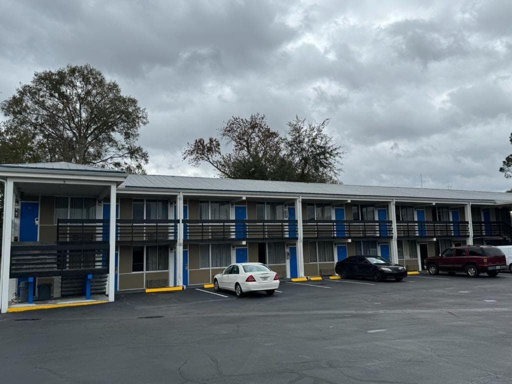 Midtown Lodge