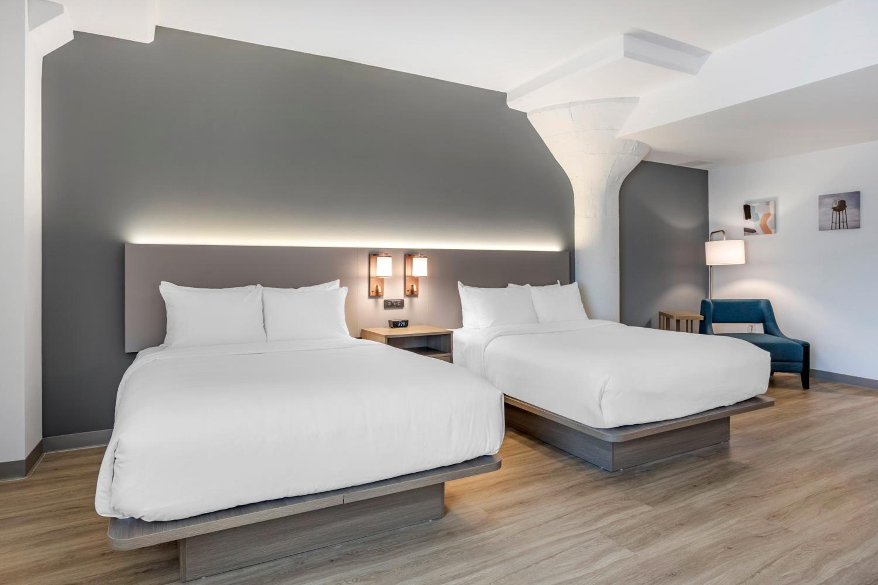 Four Points by Sheraton Newark Airport