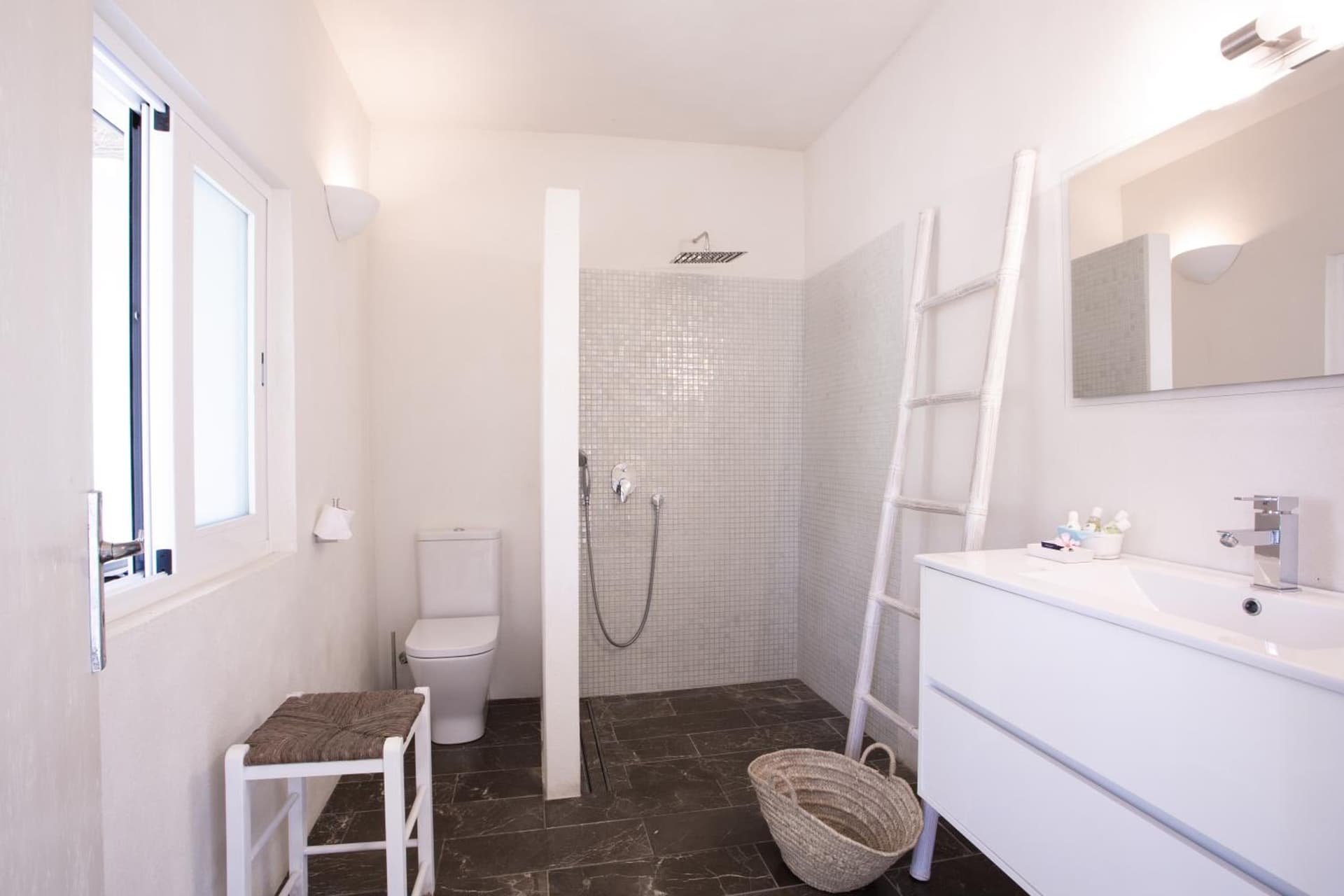 Boutique Hotel CASA CARACOL - Apartments in Strandnähe, Salzwasserpool, Fotovoltaik, Adults Only