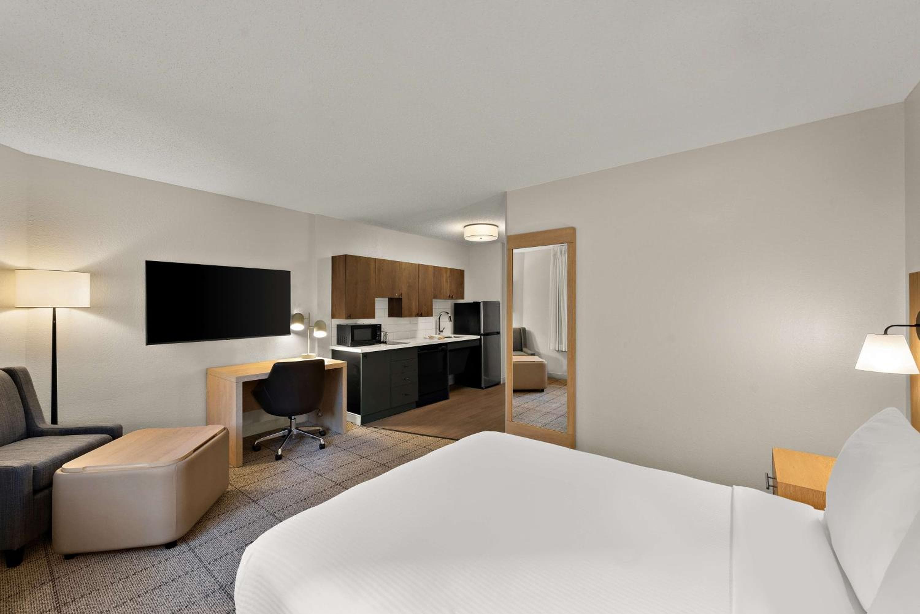 Sonesta Simply Suites Jersey City