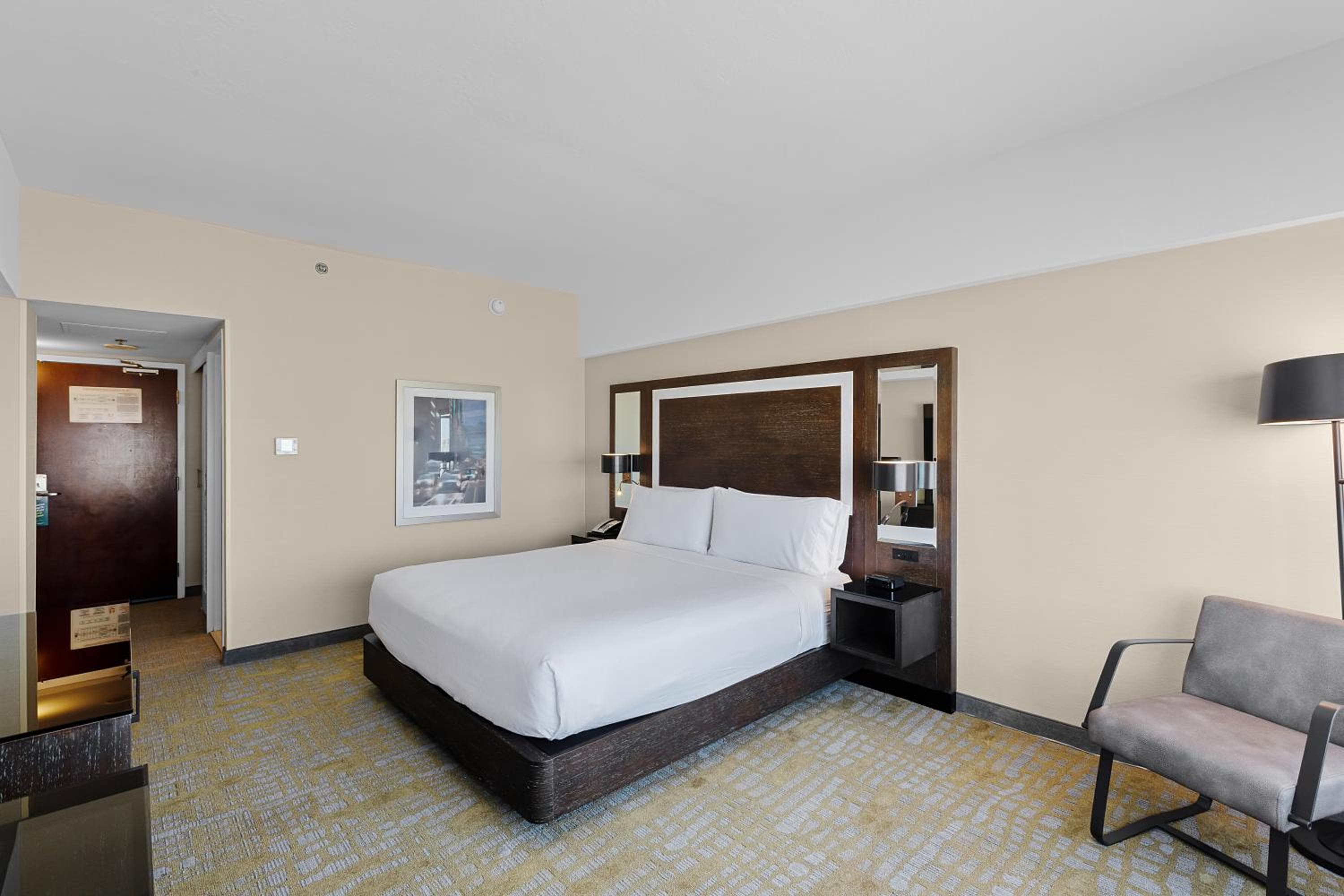 Holiday Inn San Francisco - Golden Gateway newly renovated with No Resort Fee