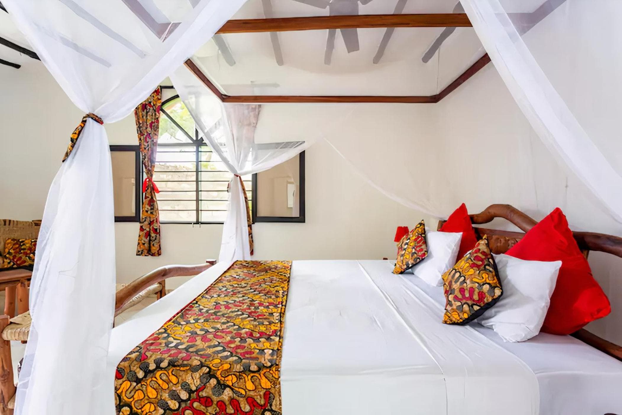Zarafa House