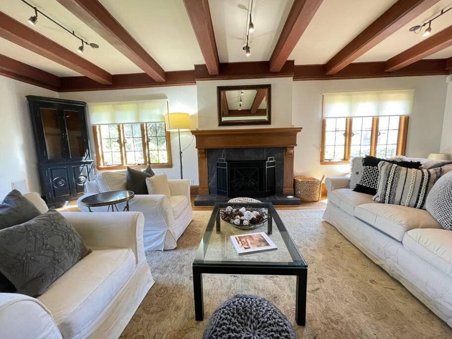 Timeless Tudor w/ Game Room, Pool Table & Hot Tub