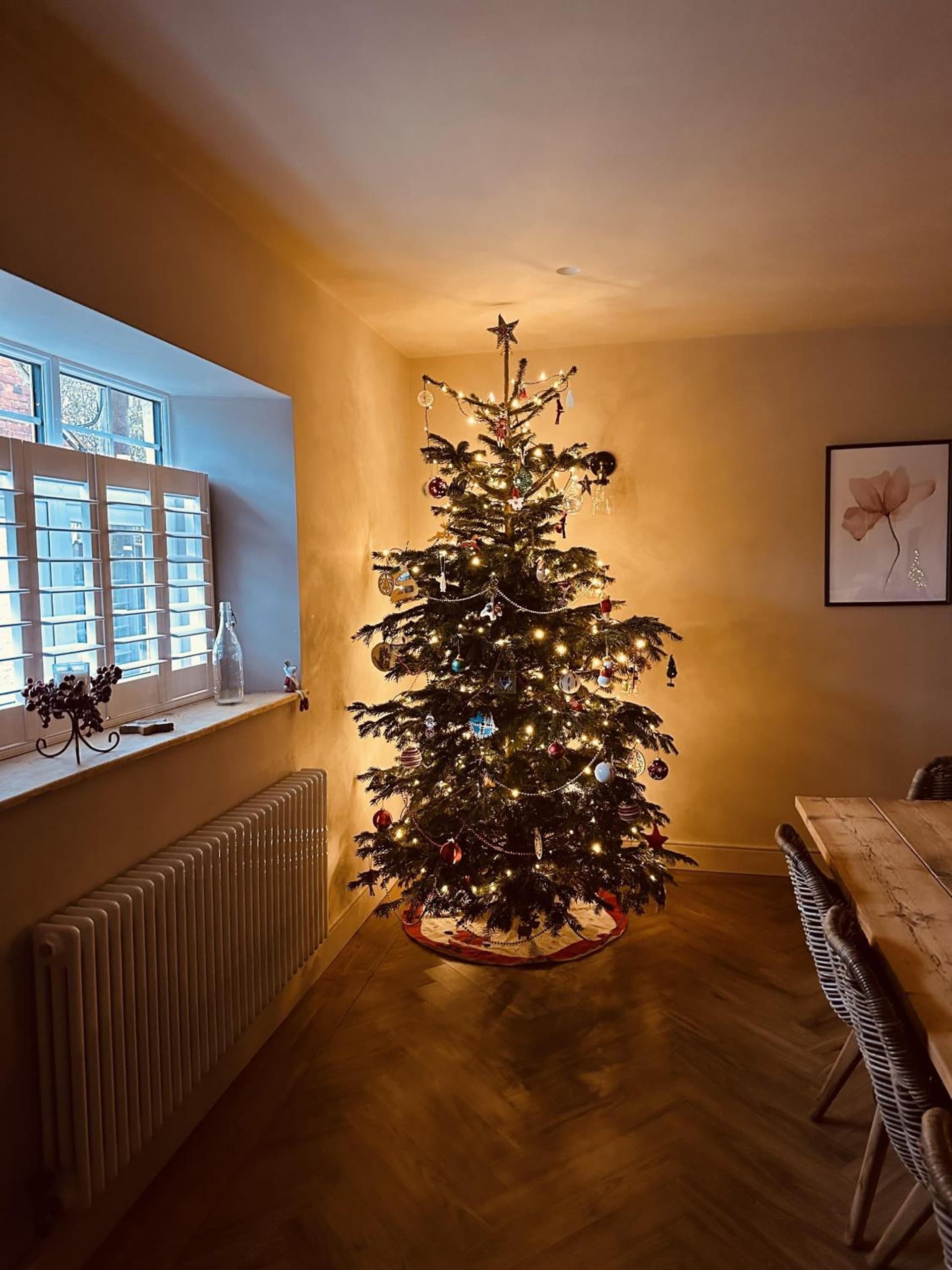 Luxury House sleeps 14 with Secret Bar near Bath