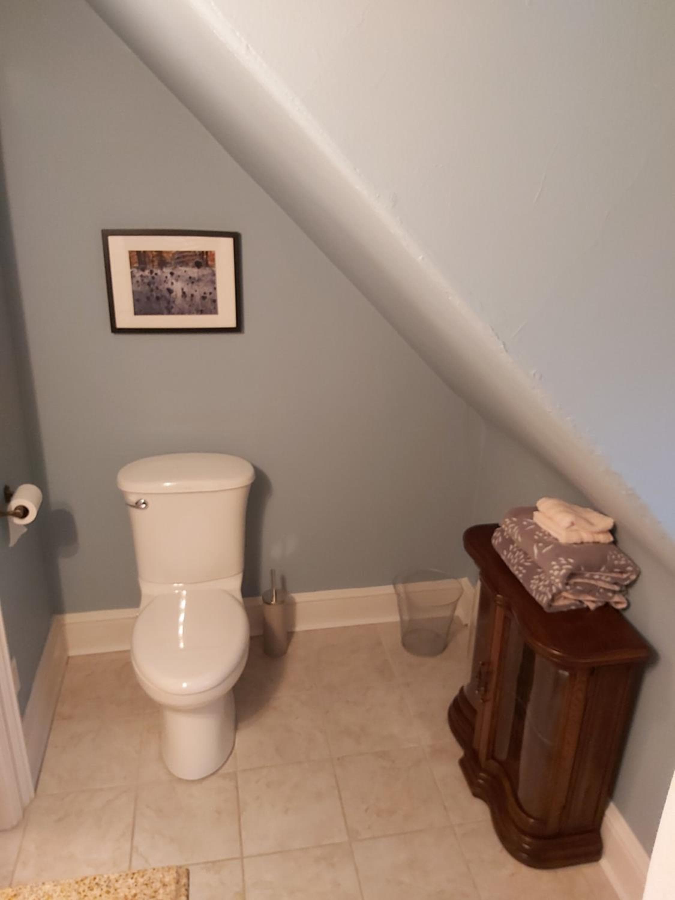 2 bedroom apartment in historical home