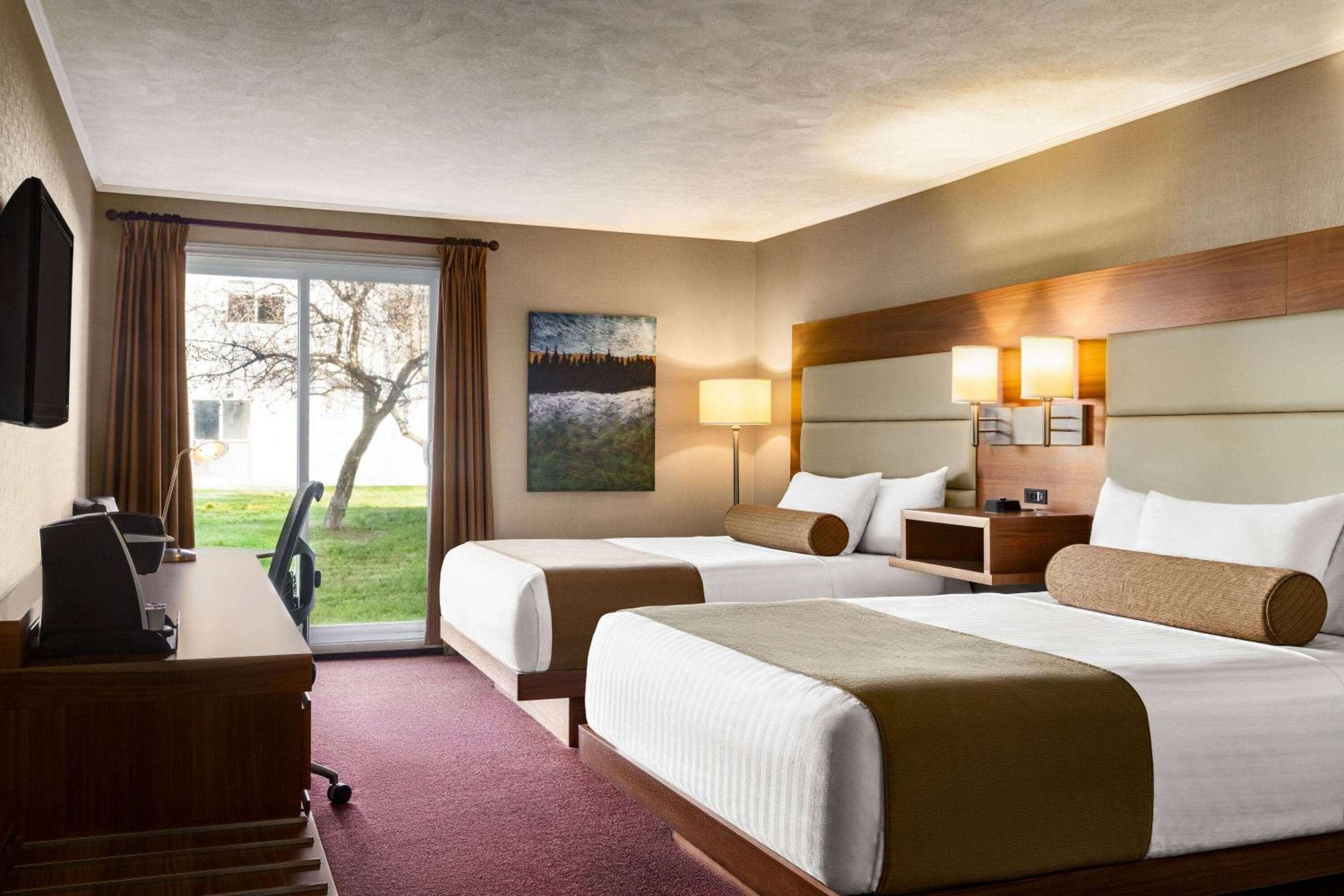 Atlantic Host Hotel, an Ascend Collection Hotel