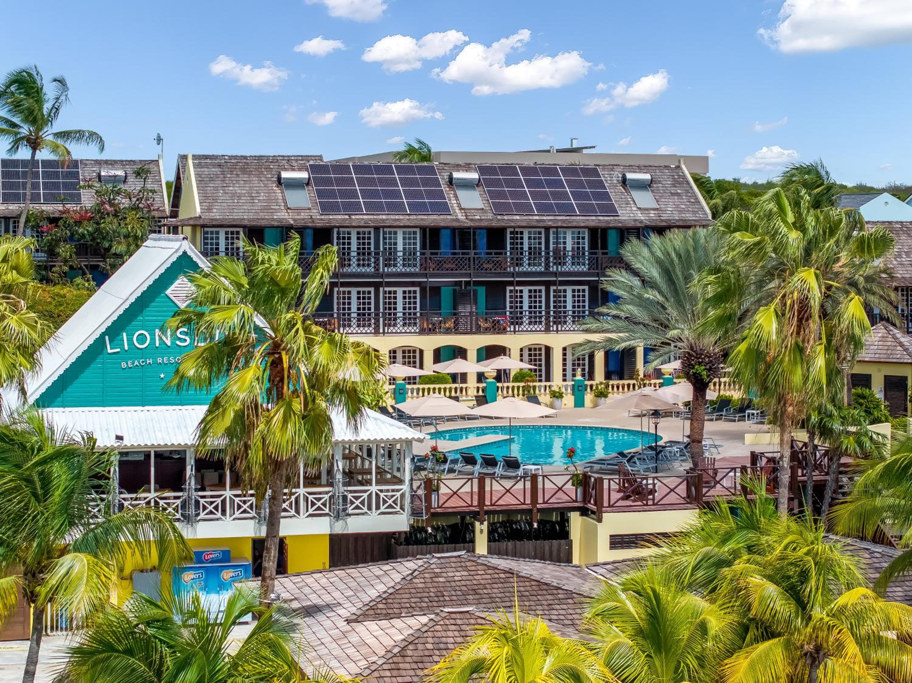 LionsDive Beach Resort