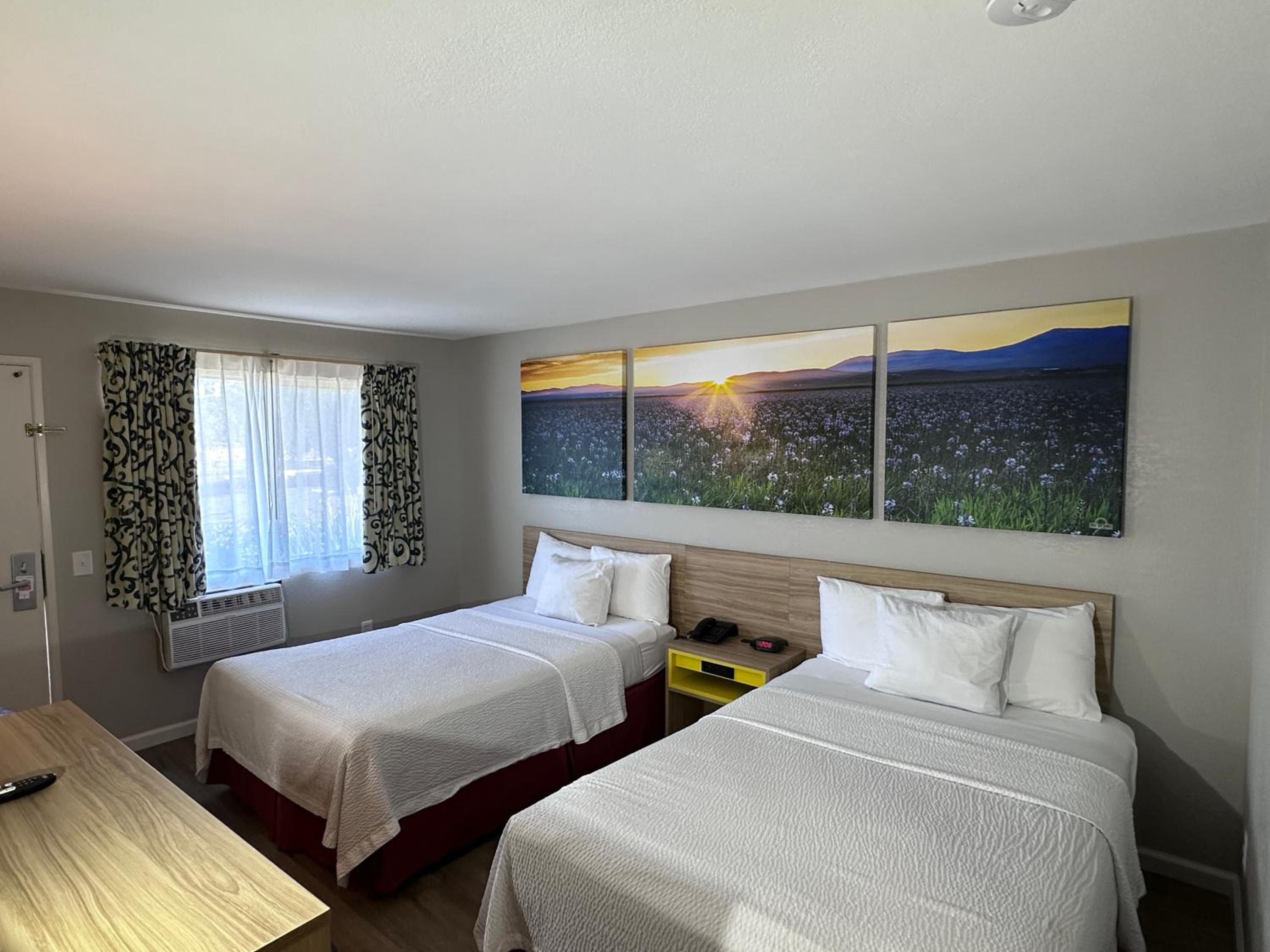 Days Inn by Wyndham San Marcos