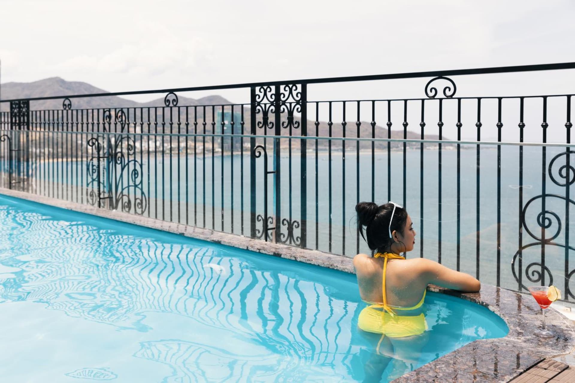 Daphovina Hotel