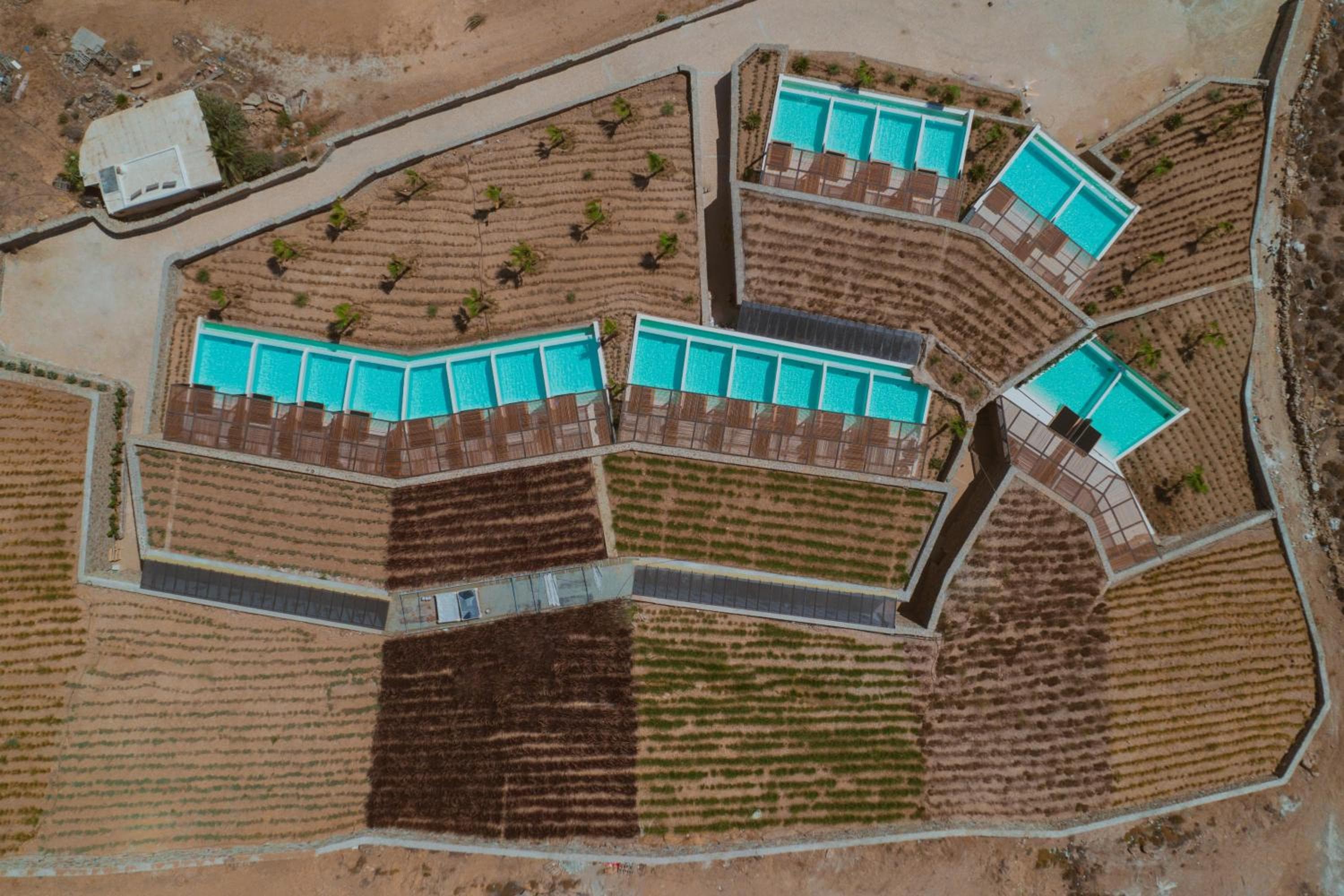 Ftelia Black Villas