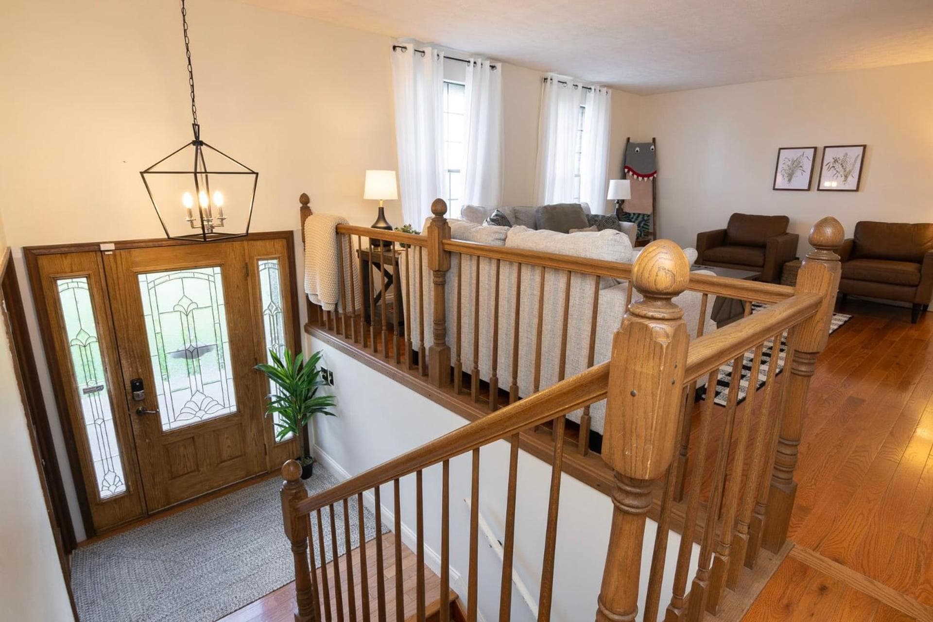 Sleeps 12, Wooded Lot, Near Ark, Great for Family