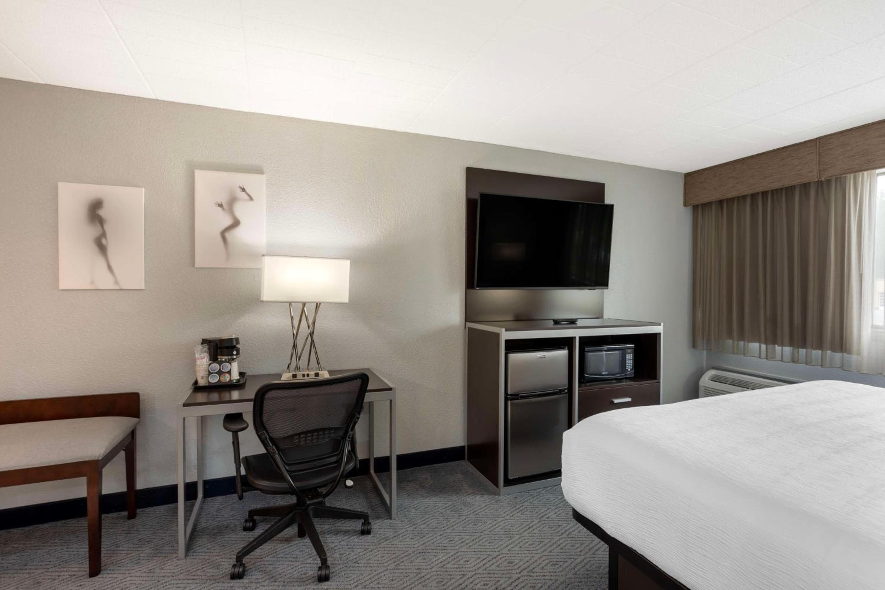 Best Western Plus Reading Inn & Suites