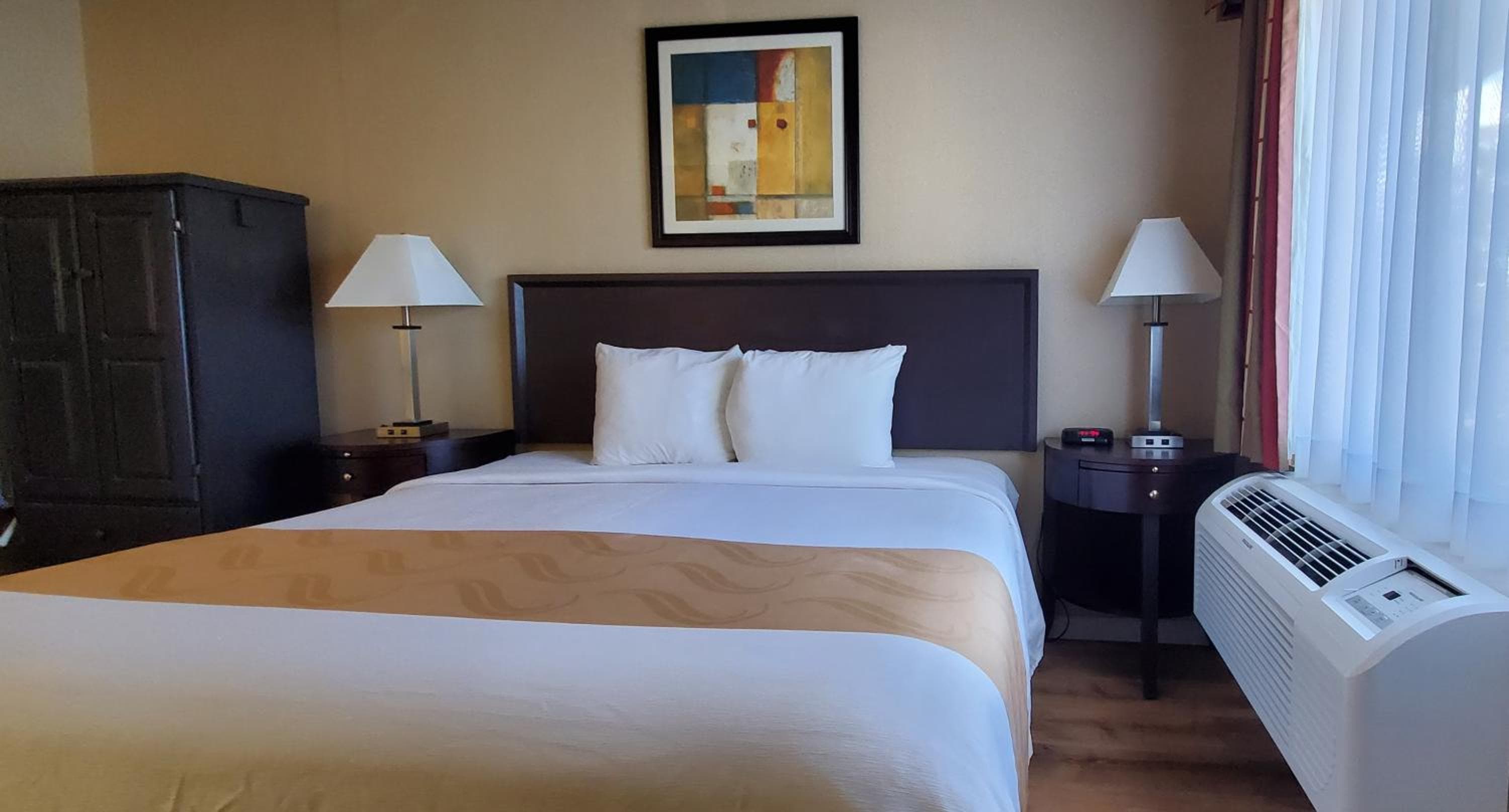 Quality Inn & Suites Anaheim at the Park