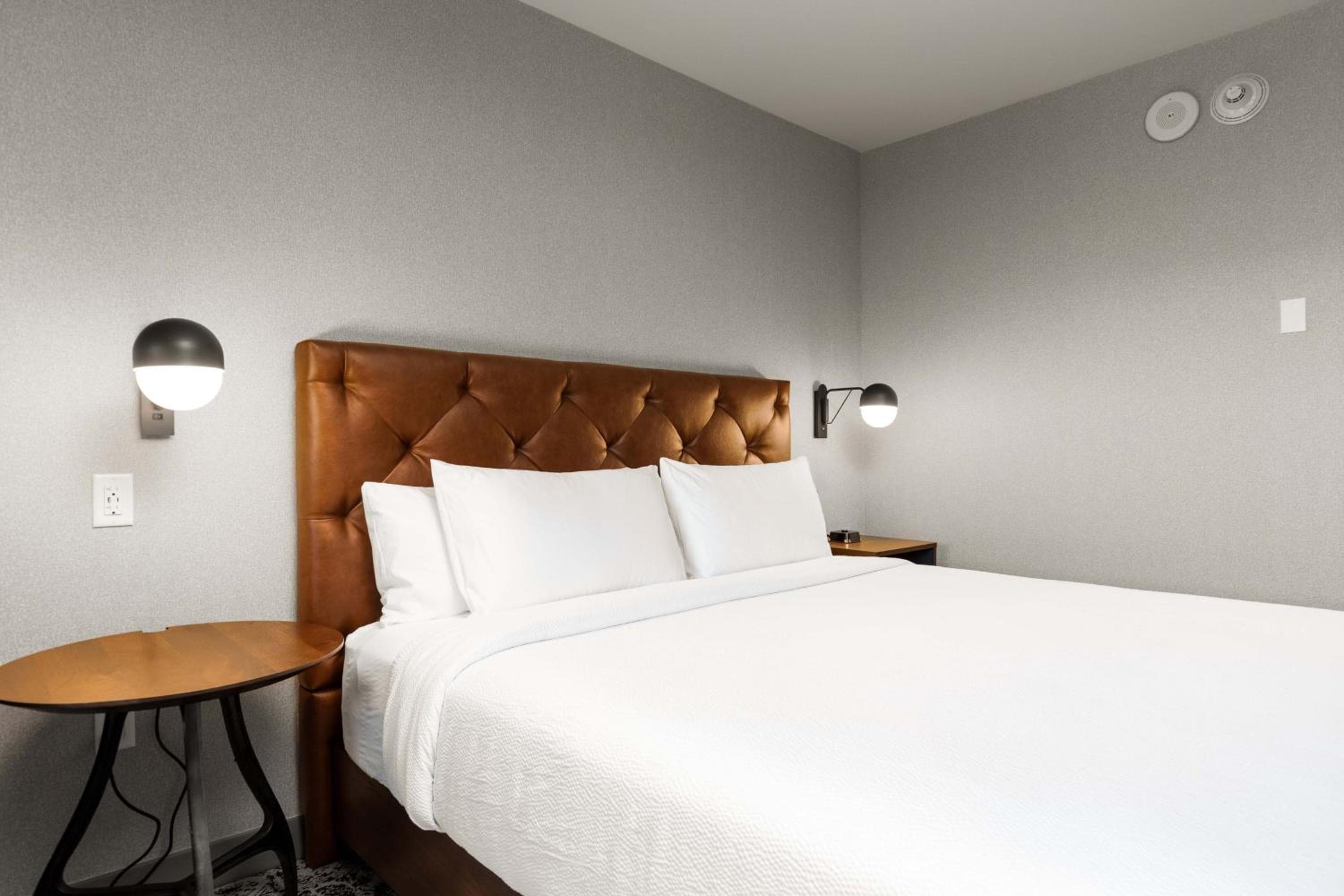 Four Points by Sheraton Kelowna Airport