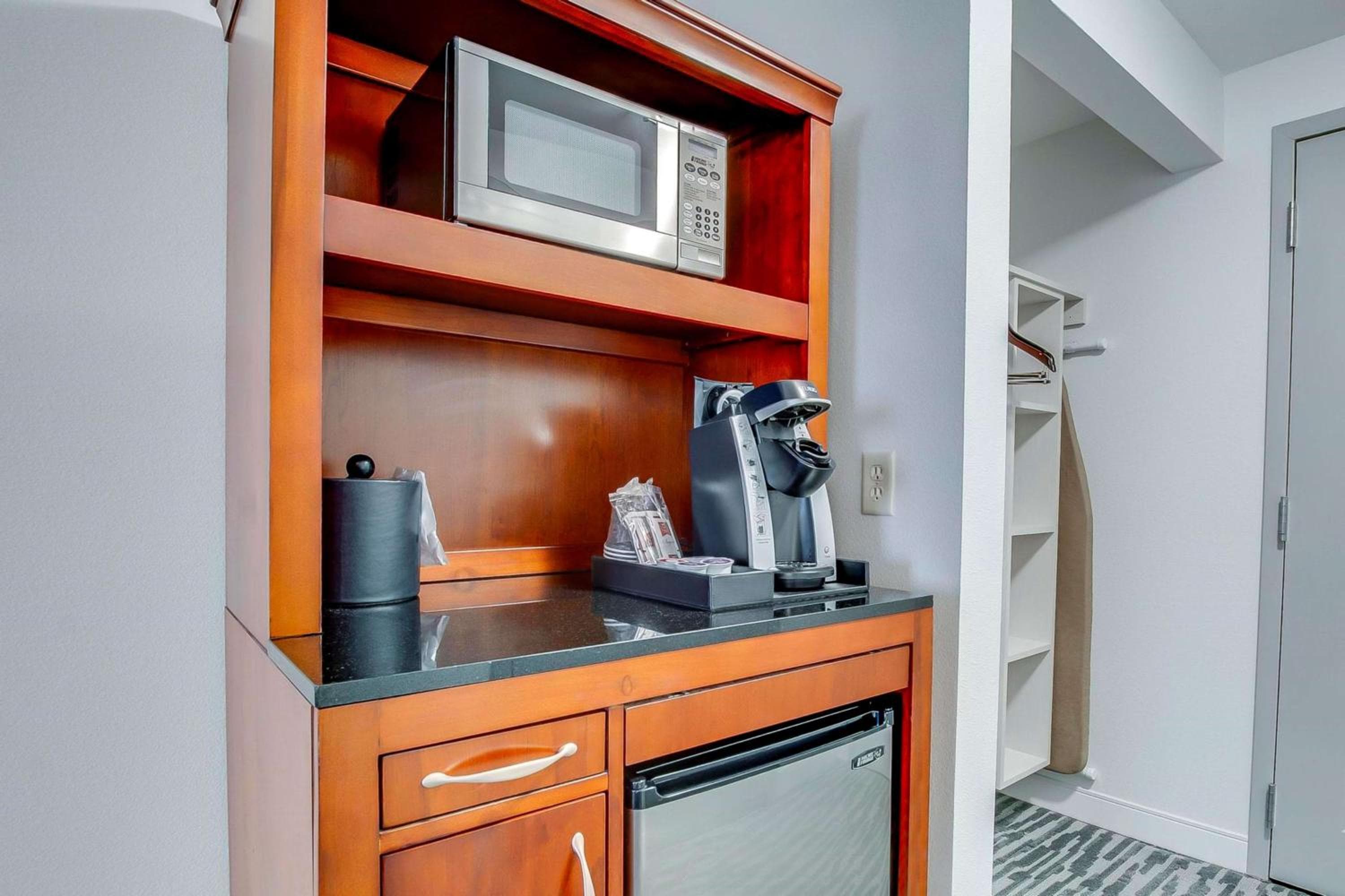 Hilton Garden Inn Louisville-Northeast