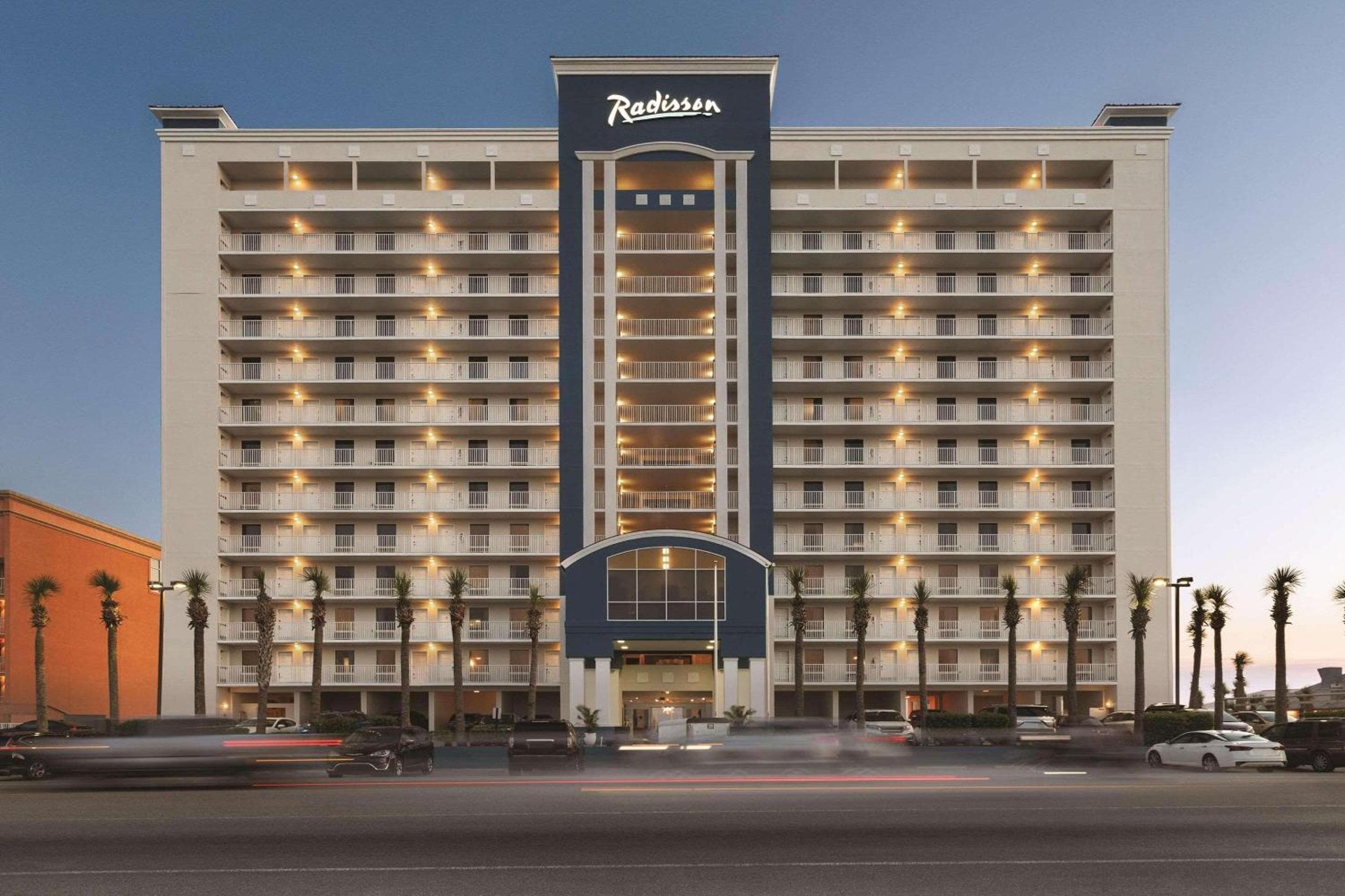 Radisson Beachfront Hotel - Panama City Beach