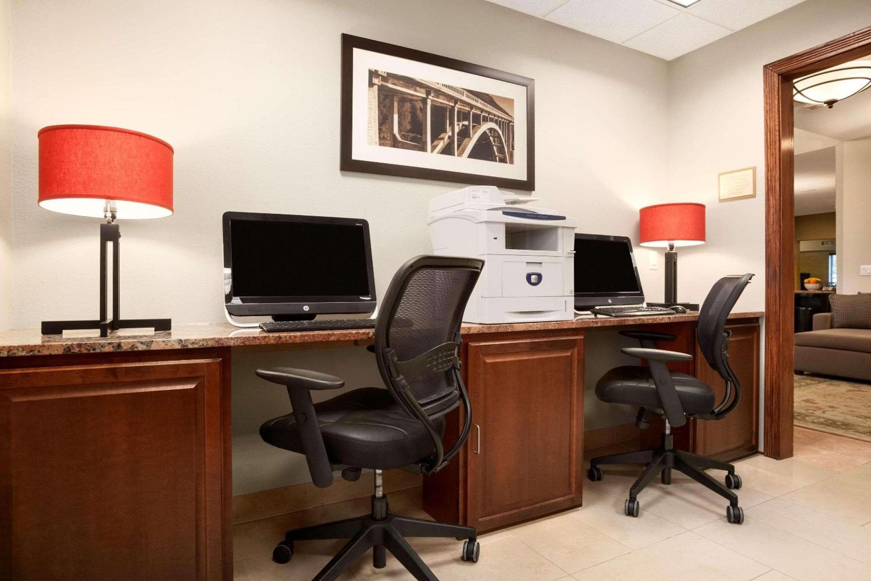 Country Inn & Suites by Radisson, Dearborn, MI