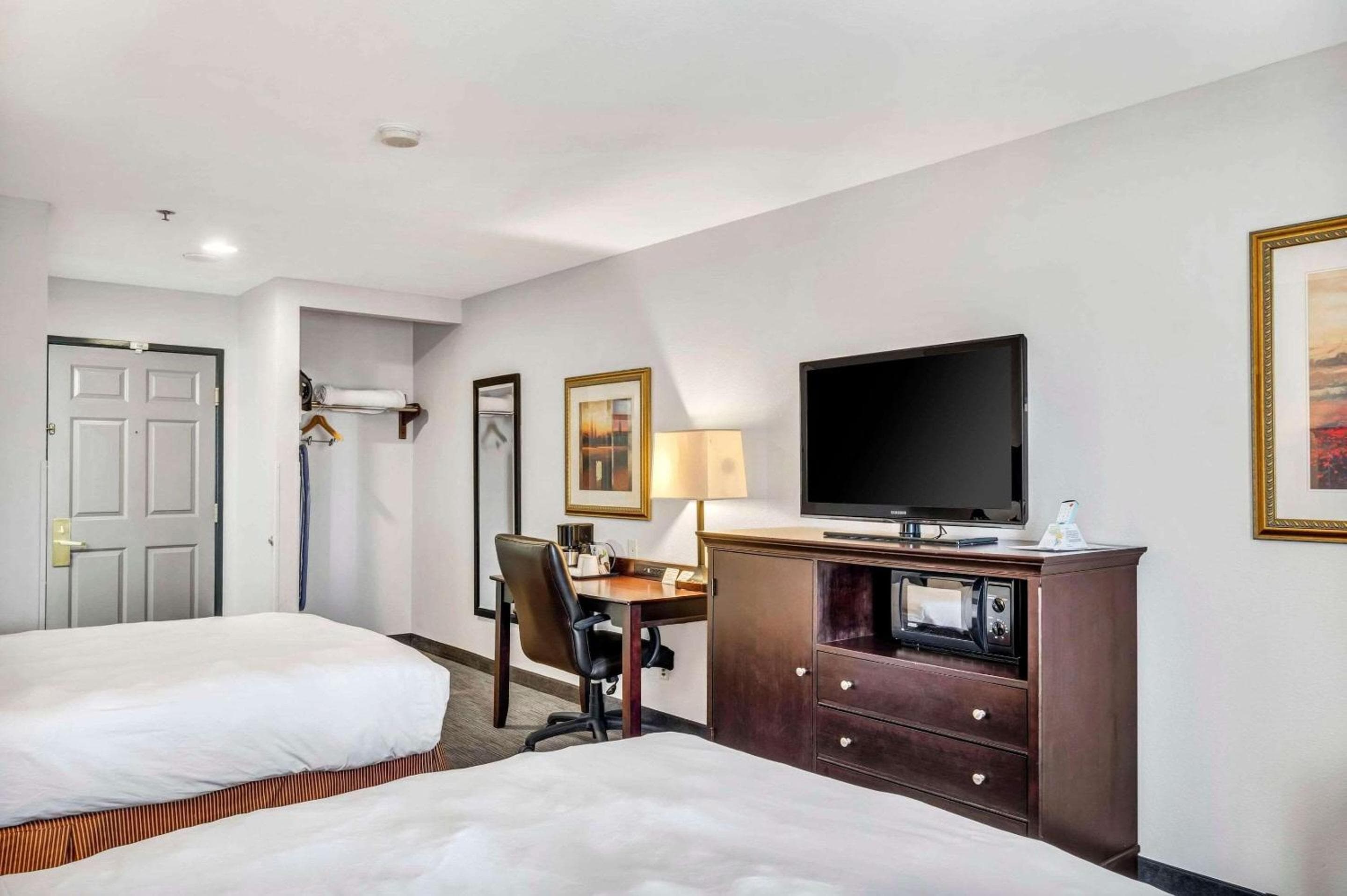 Country Inn & Suites by Radisson, Oklahoma City at Northwest Expressway, OK