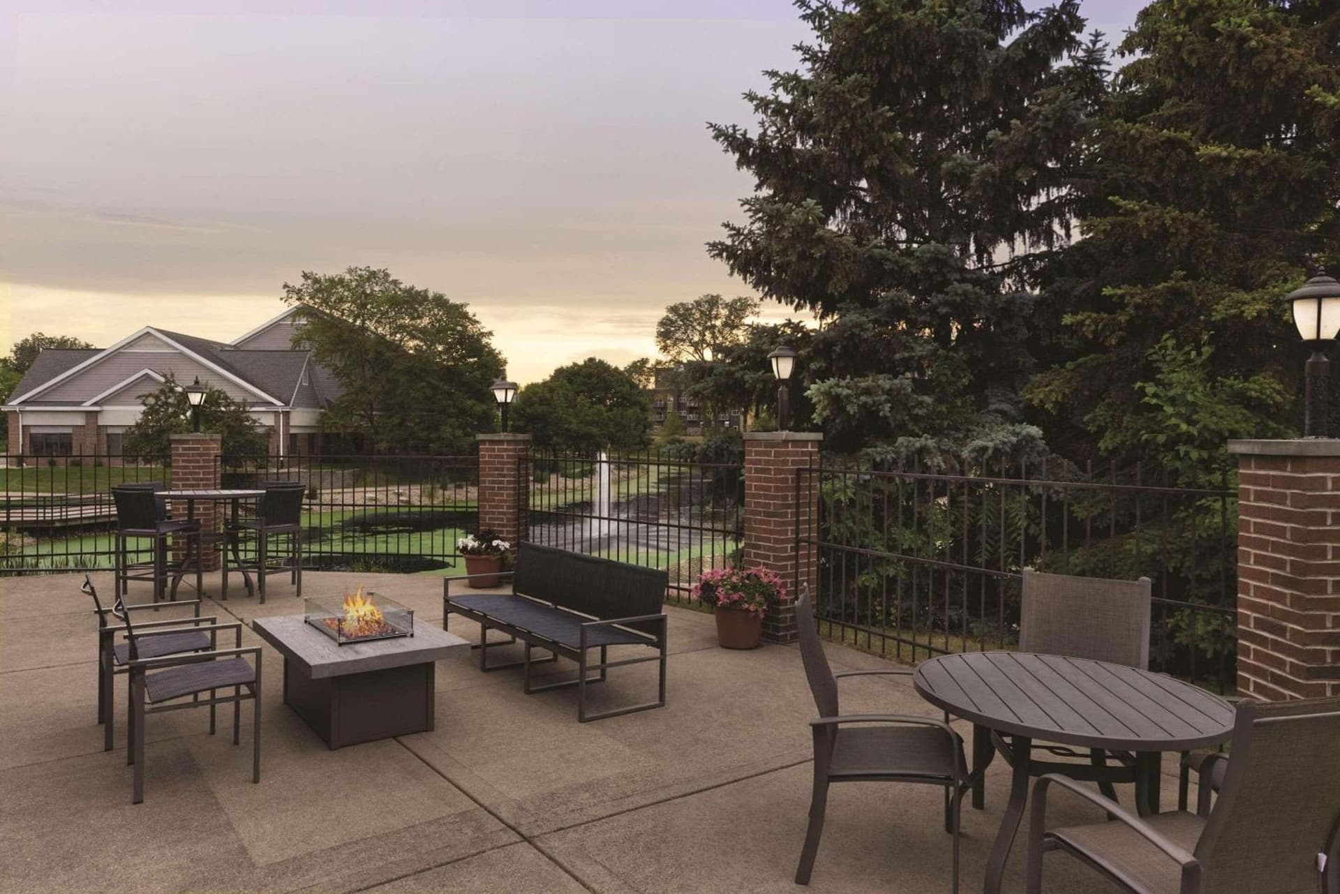 Country Inn & Suites by Radisson, Madison, WI