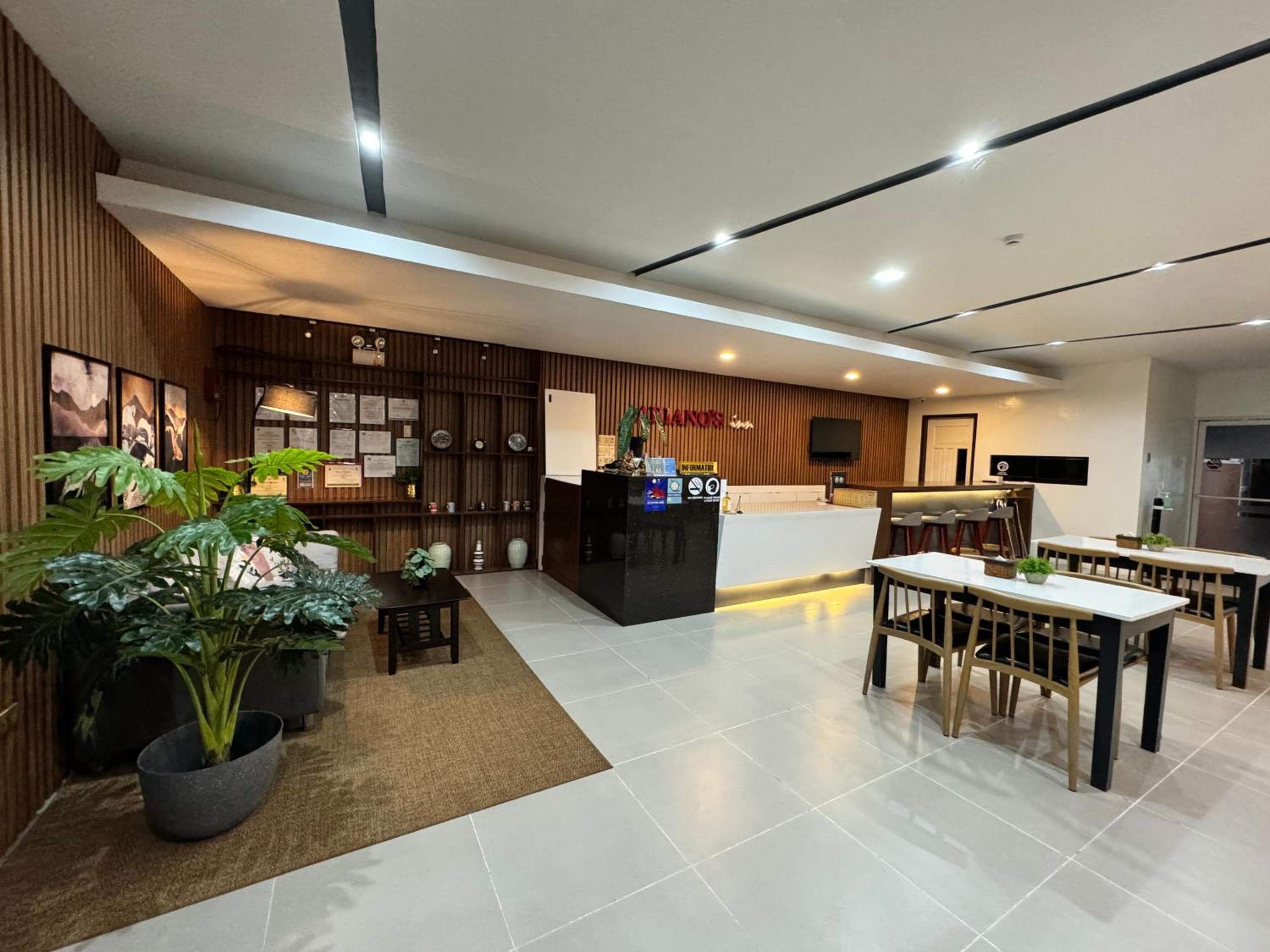 Ariano's Inn