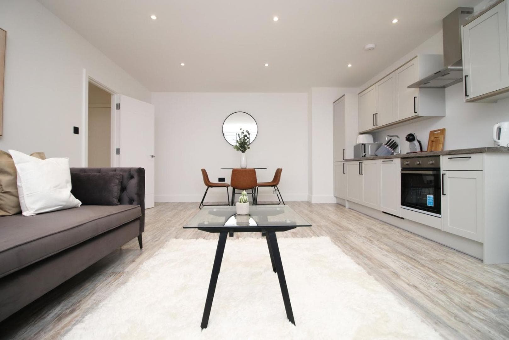 Cohost Partners | Central and Contemporary 2Br