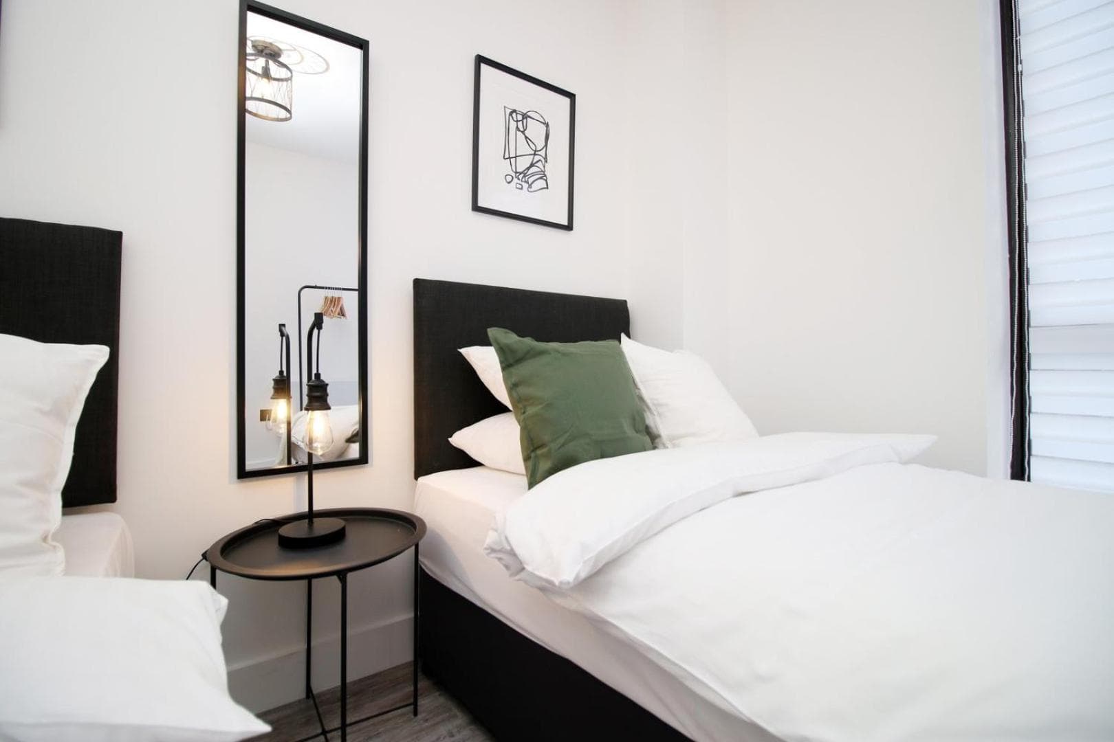 Cohost Partners | Central and Contemporary 2Br