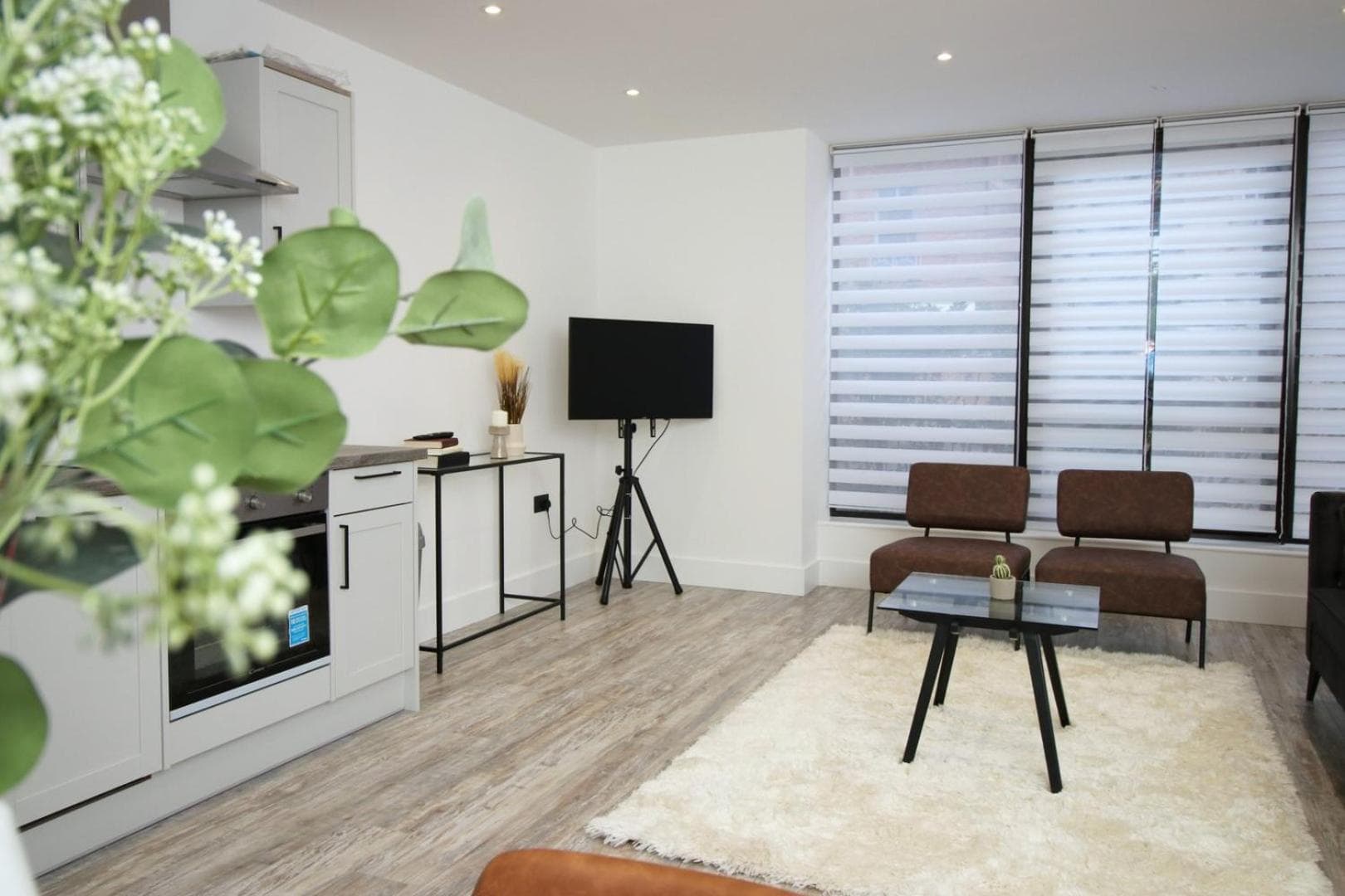 Cohost Partners | Central and Contemporary 2Br