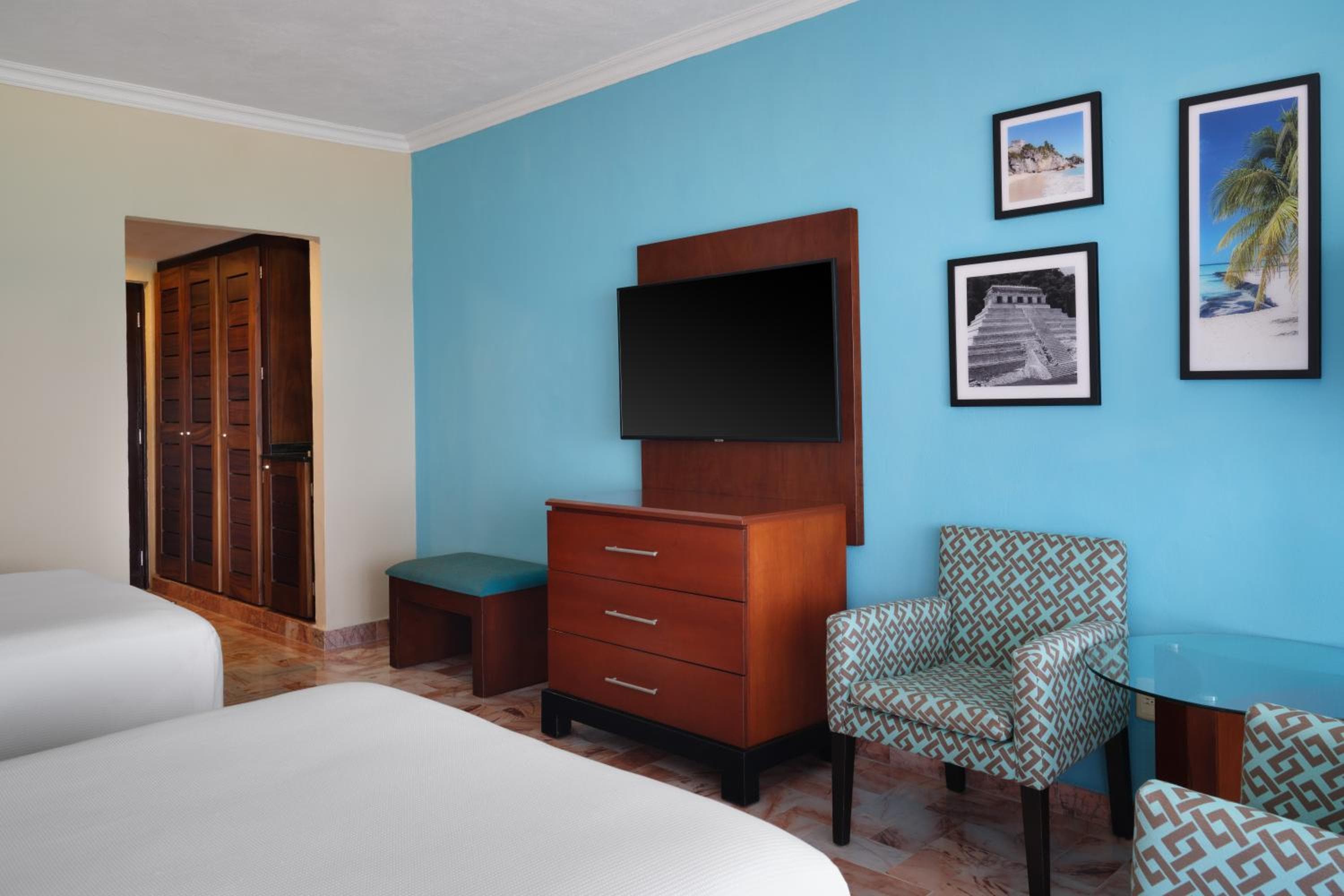 Wyndham Grand Cancun All Inclusive Resort & Villas