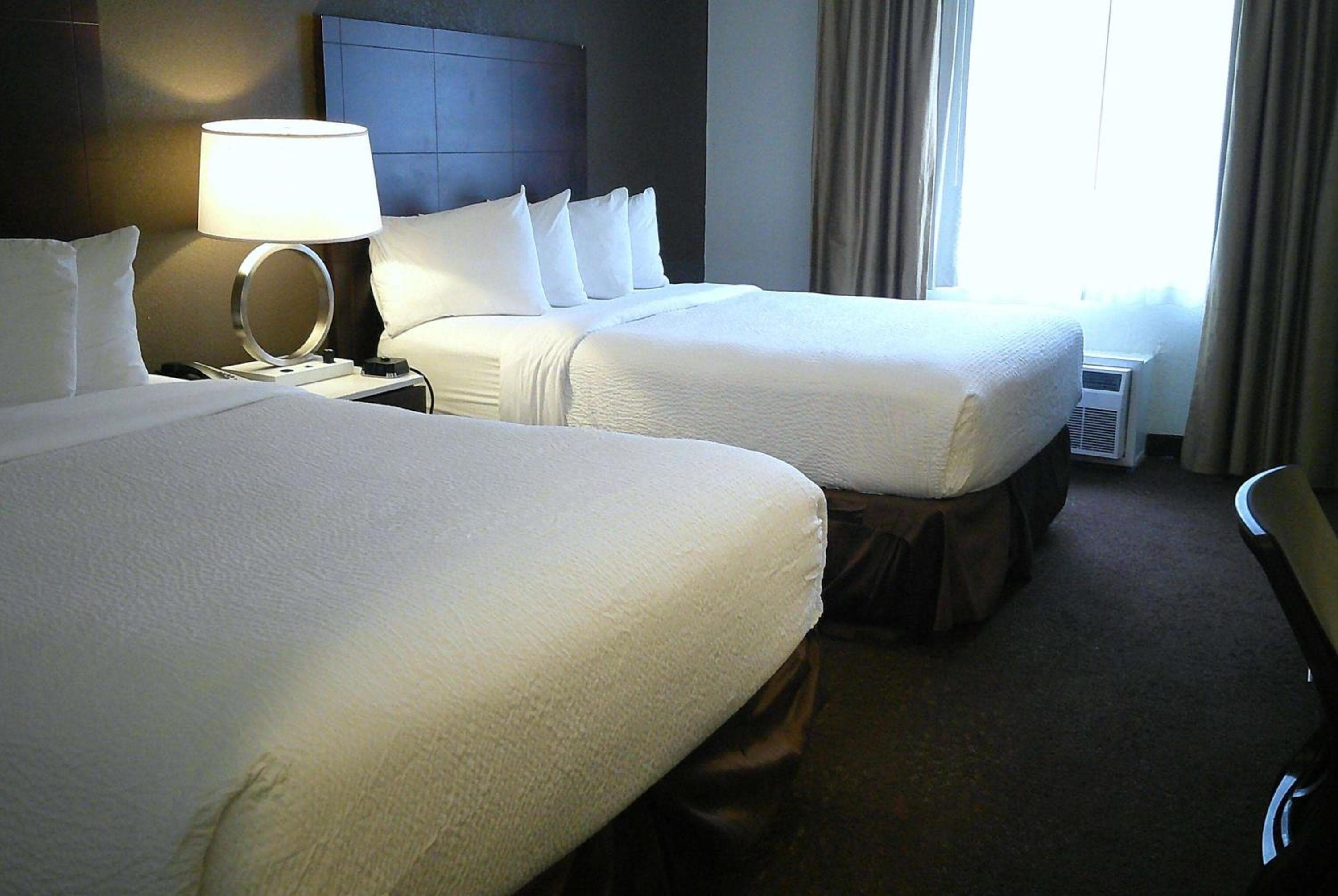 Wyndham Garden Detroit Metro Airport