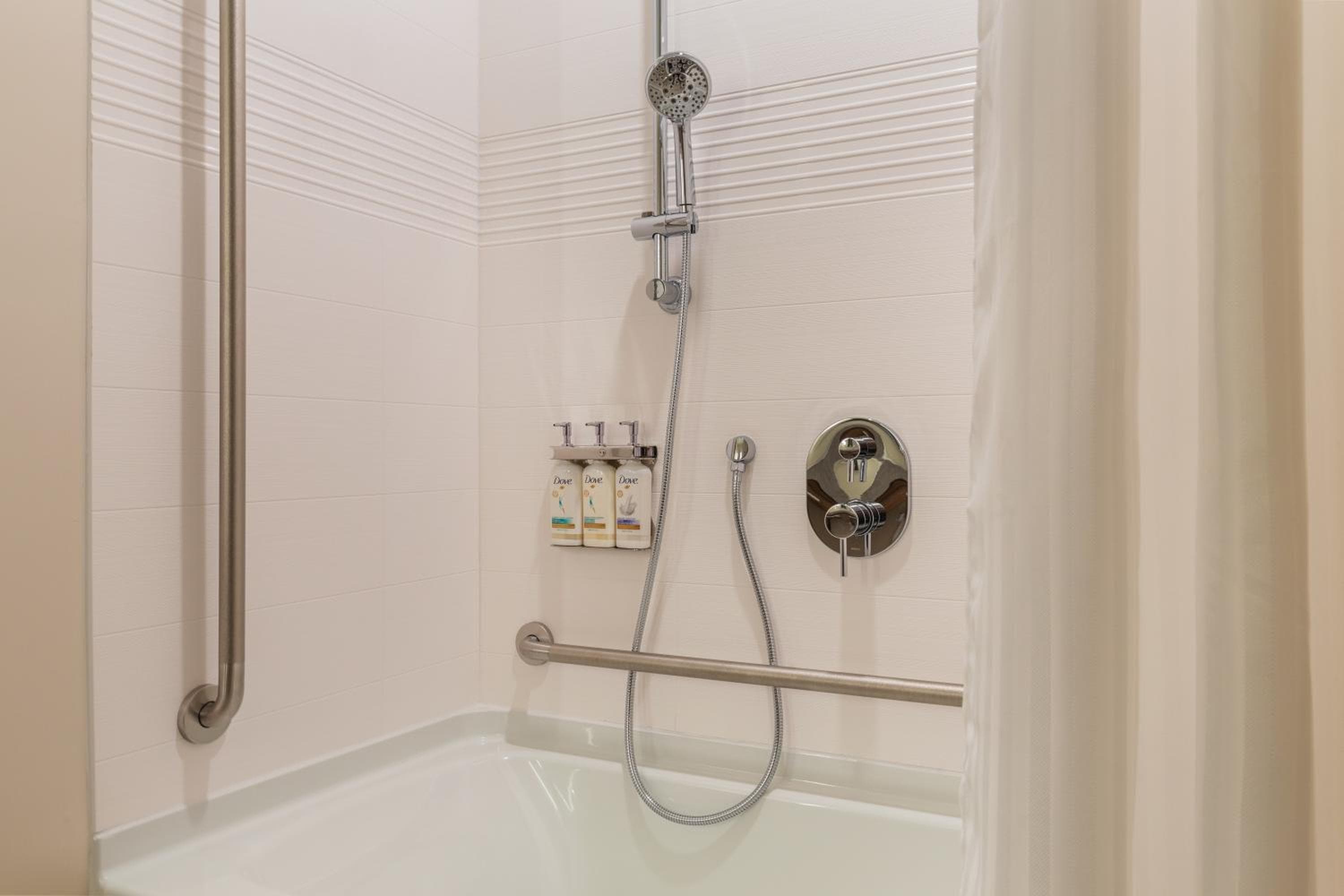 Candlewood Suites Collingwood by IHG