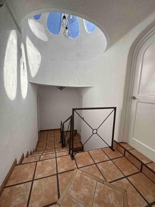 Casa amplia con vista de altura