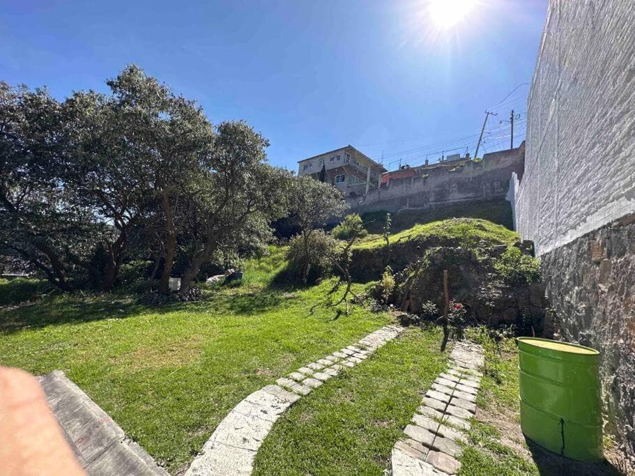 Casa amplia con vista de altura