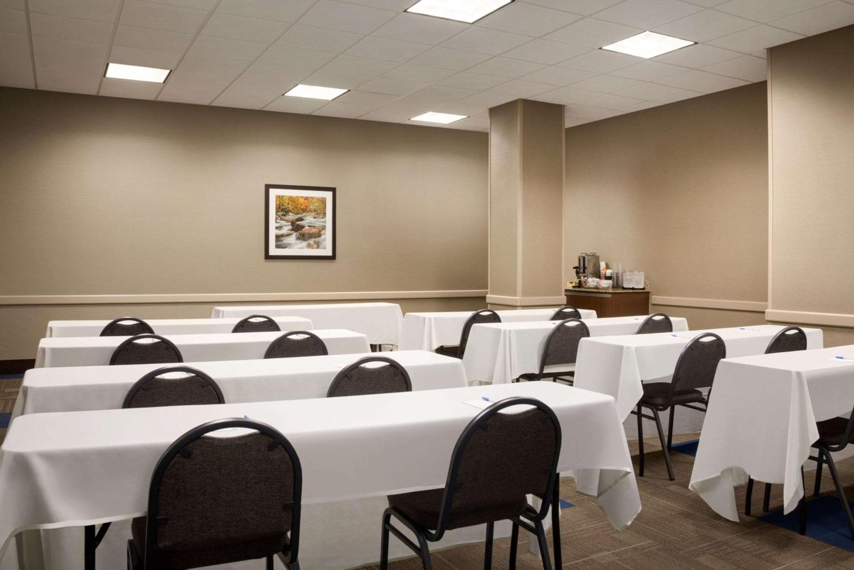 Comfort Inn & Suites Presidential