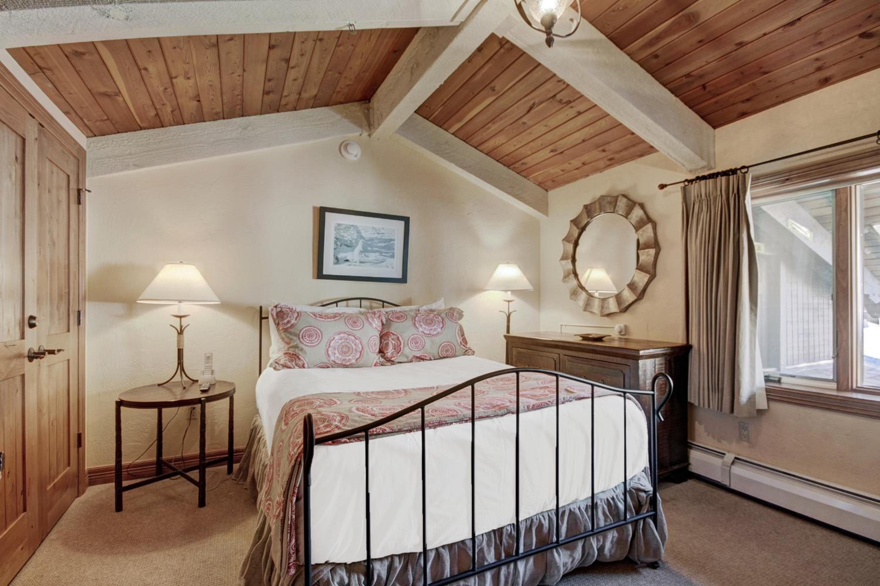 Lodge at Vail, A RockResort by Vail Resorts