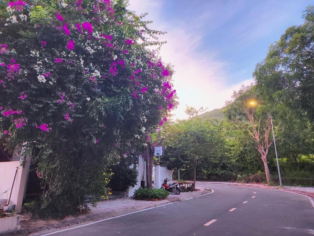 Moc homestay- Near Bai Dai Beach