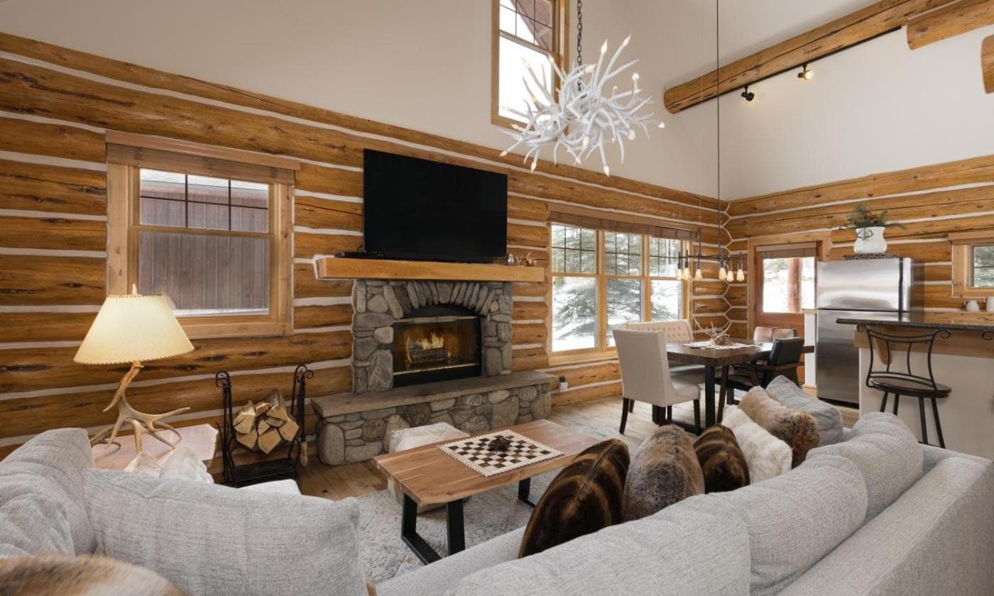 Powder Ridge Cabin Red Cloud 10