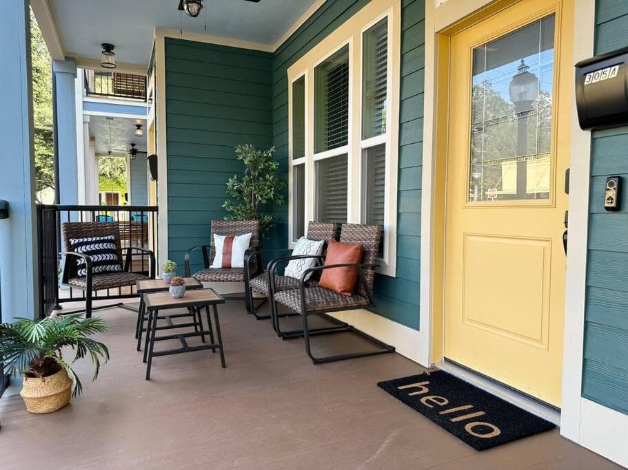 The Prairie Suite Newly Built Upscale Central
