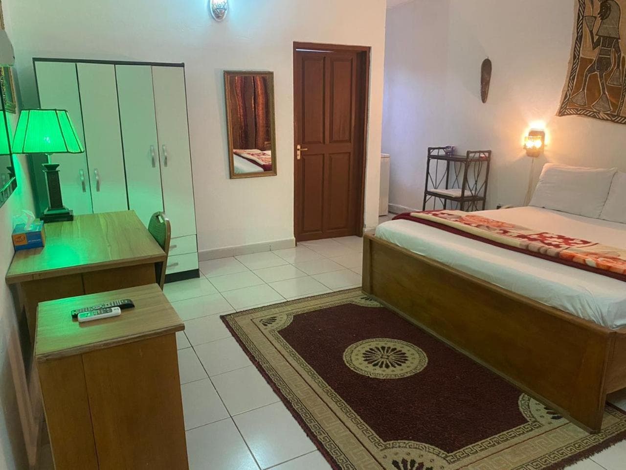 hotel room