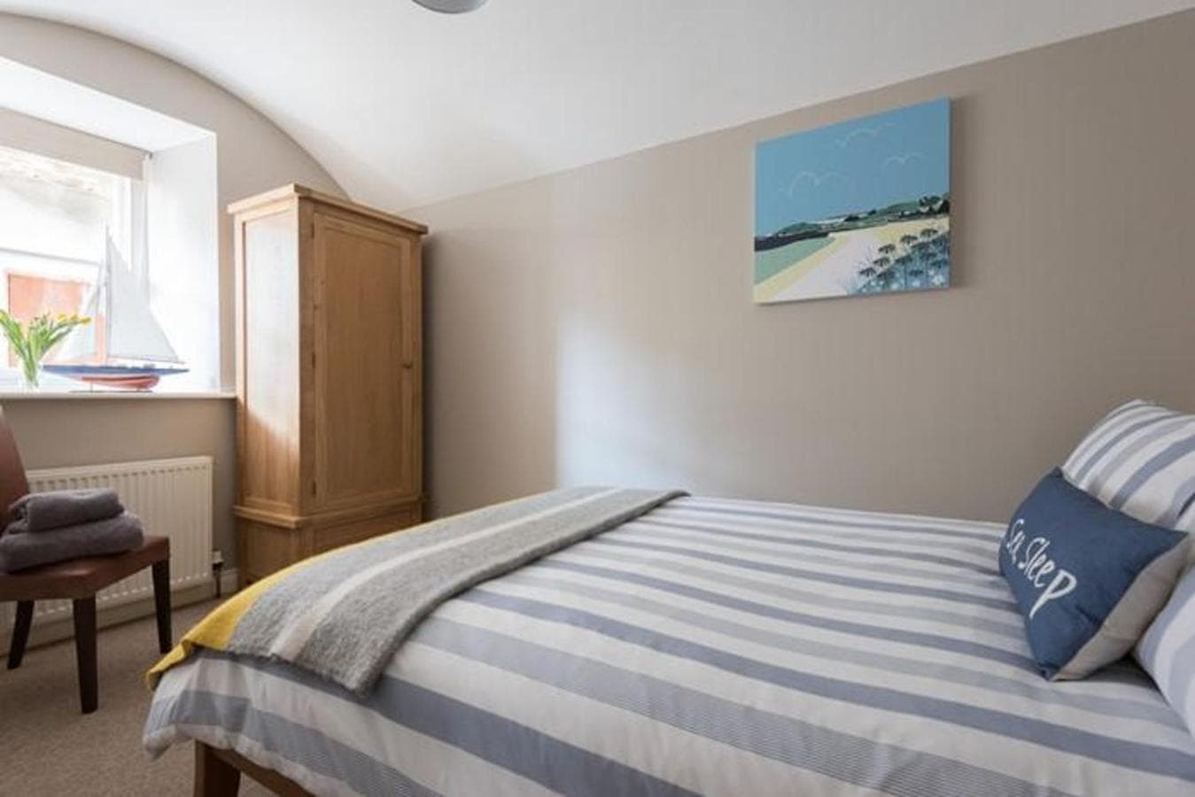 Stone's Throw - 2 Bed Apartment Centre of Falmouth