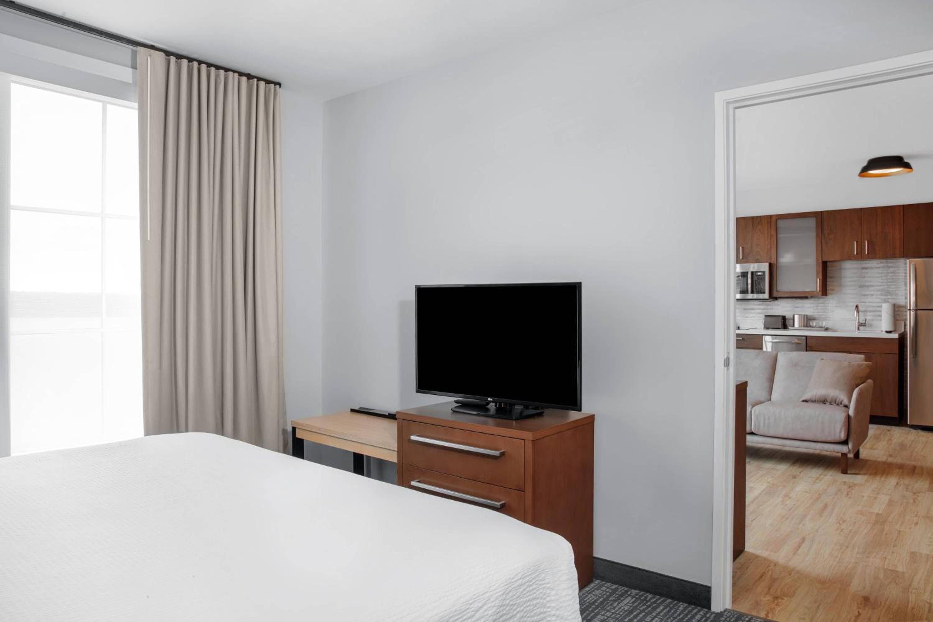 Residence Inn by Marriott Norwalk