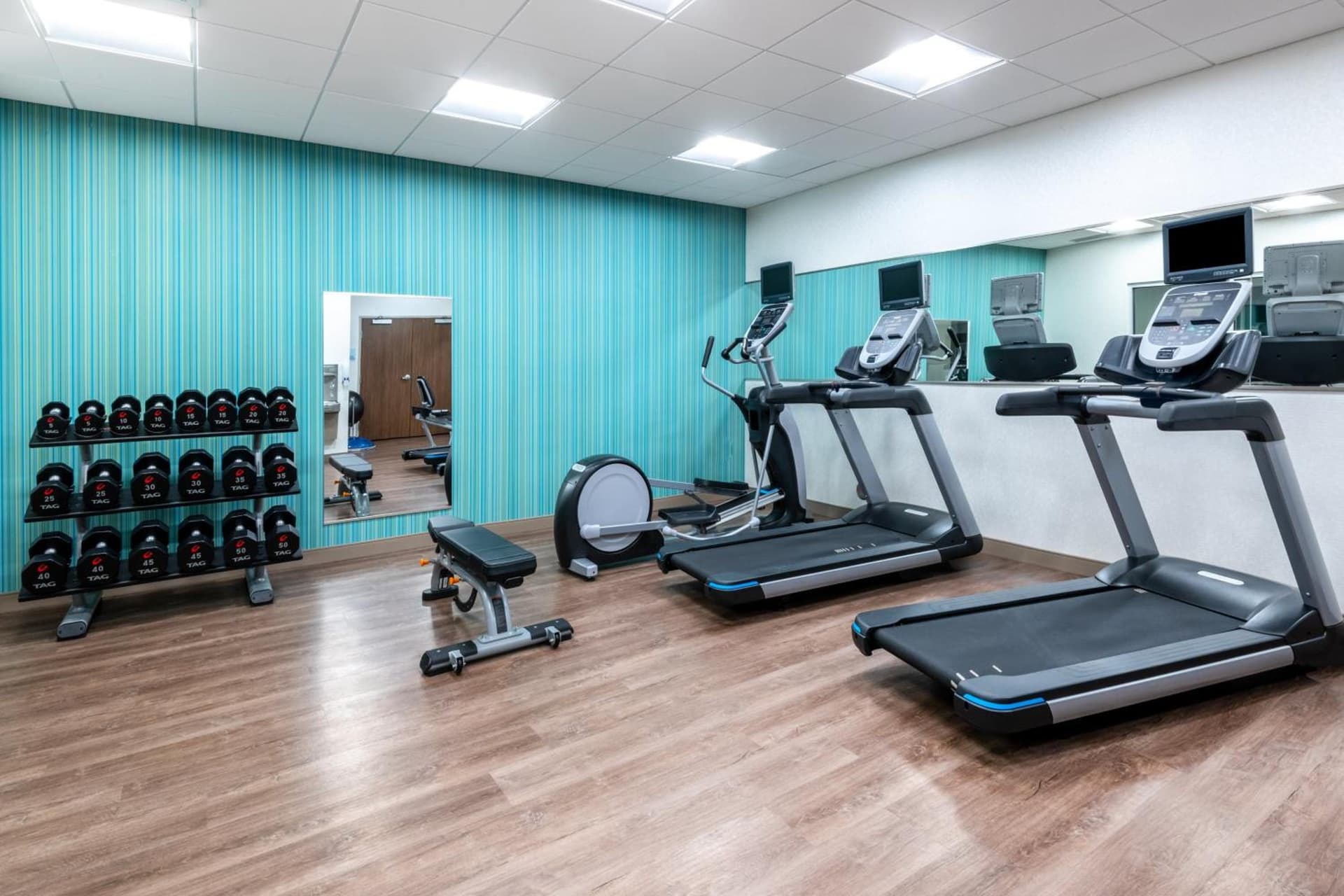 Holiday Inn Express & Suites - Colorado Springs South I-25 by IHG