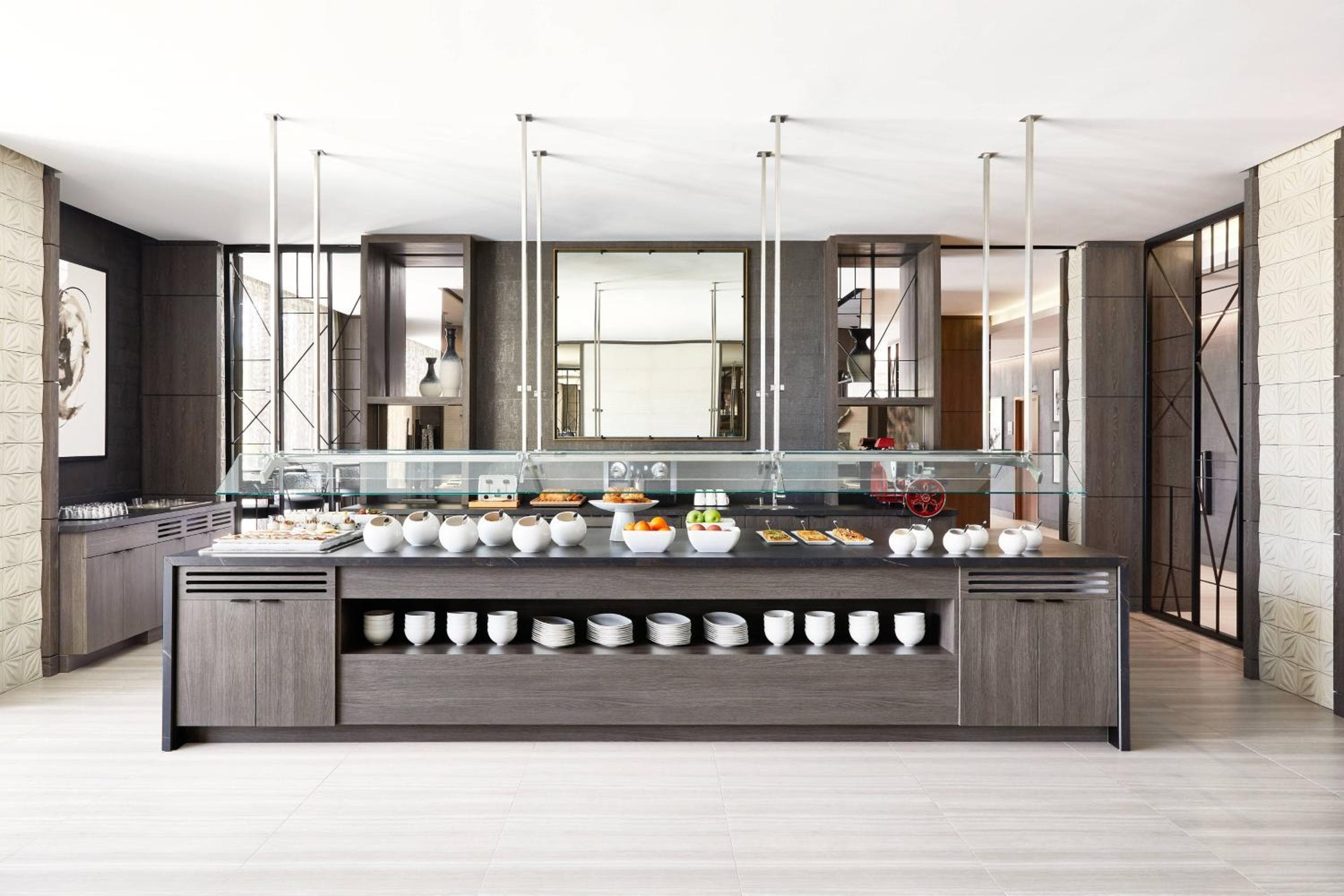 AC Hotel by Marriott Miami Airport West/Doral