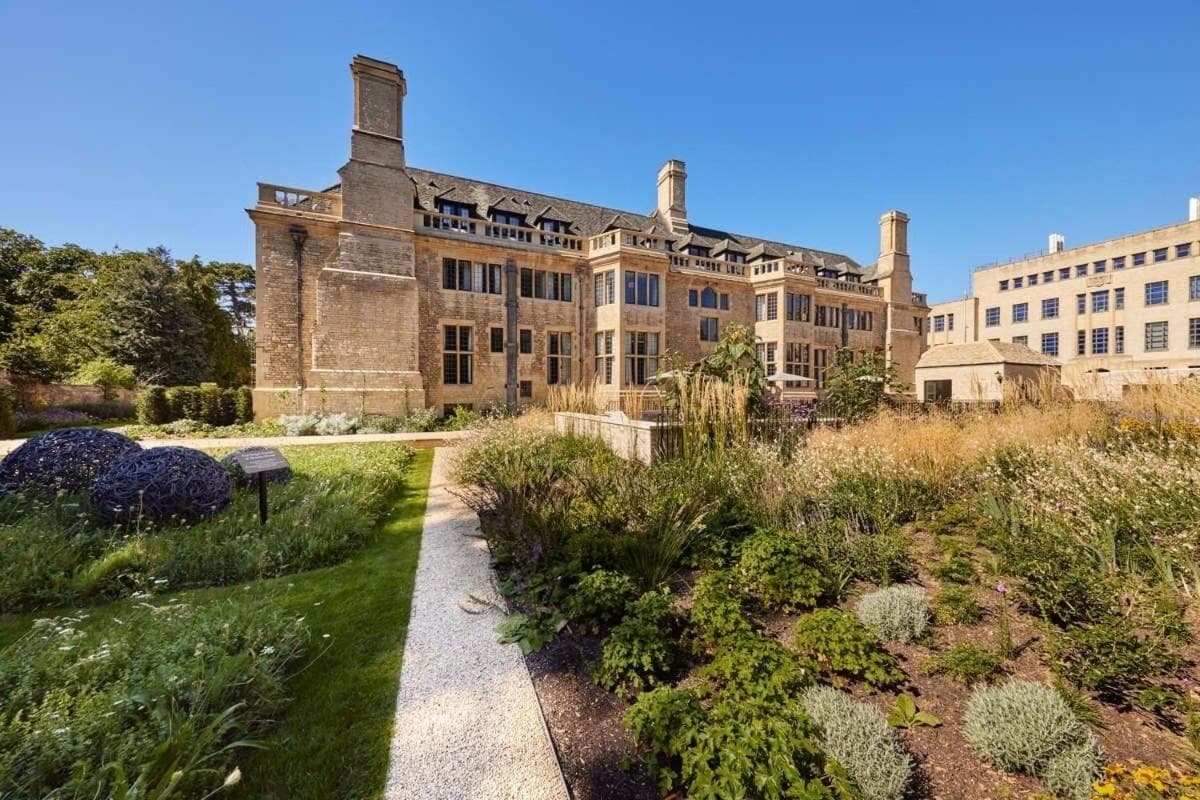 Rhodes House, Oxford