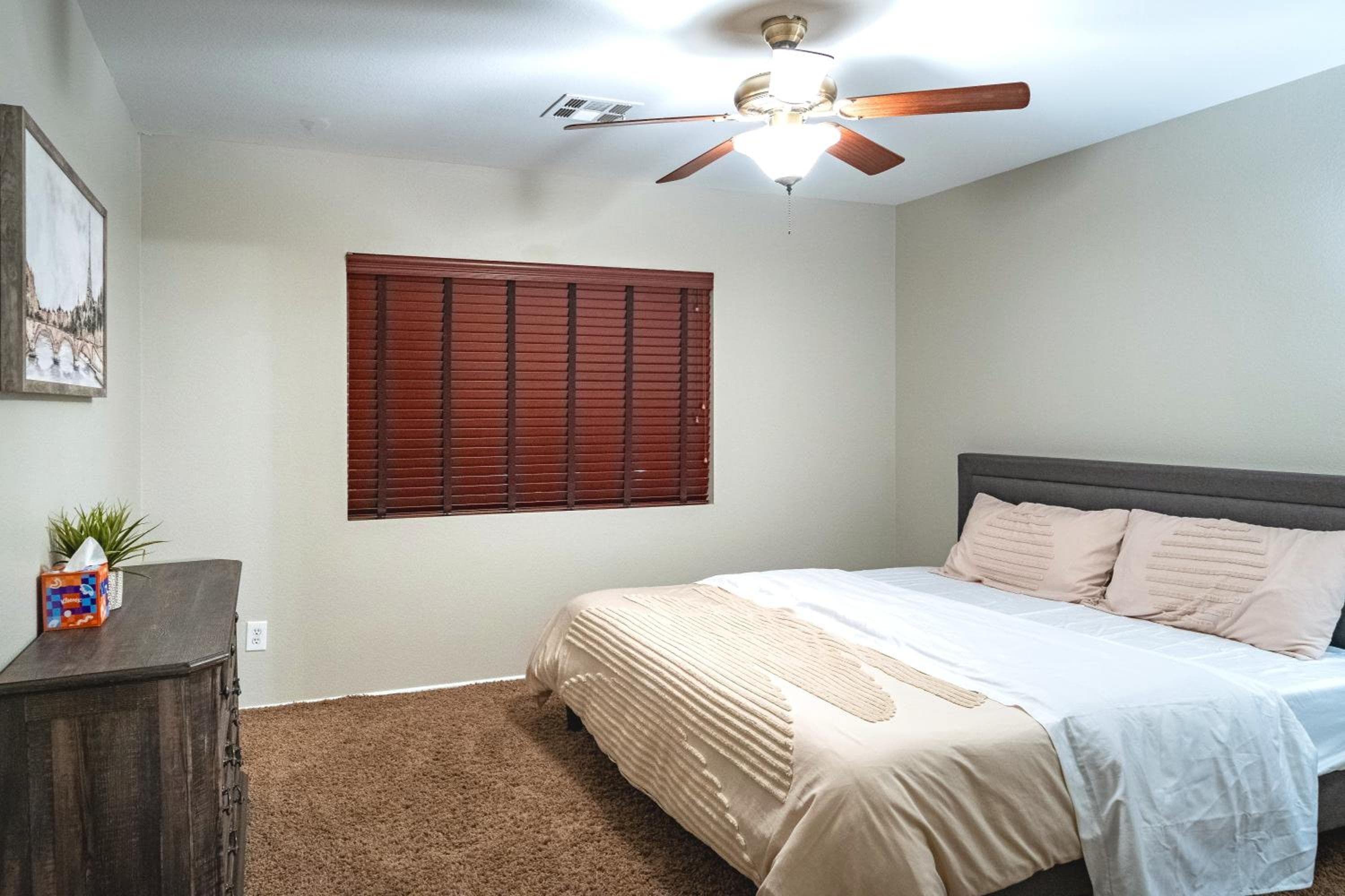 5BR 3BA Family friendly entire home w pool, spa, games, tvs, and more