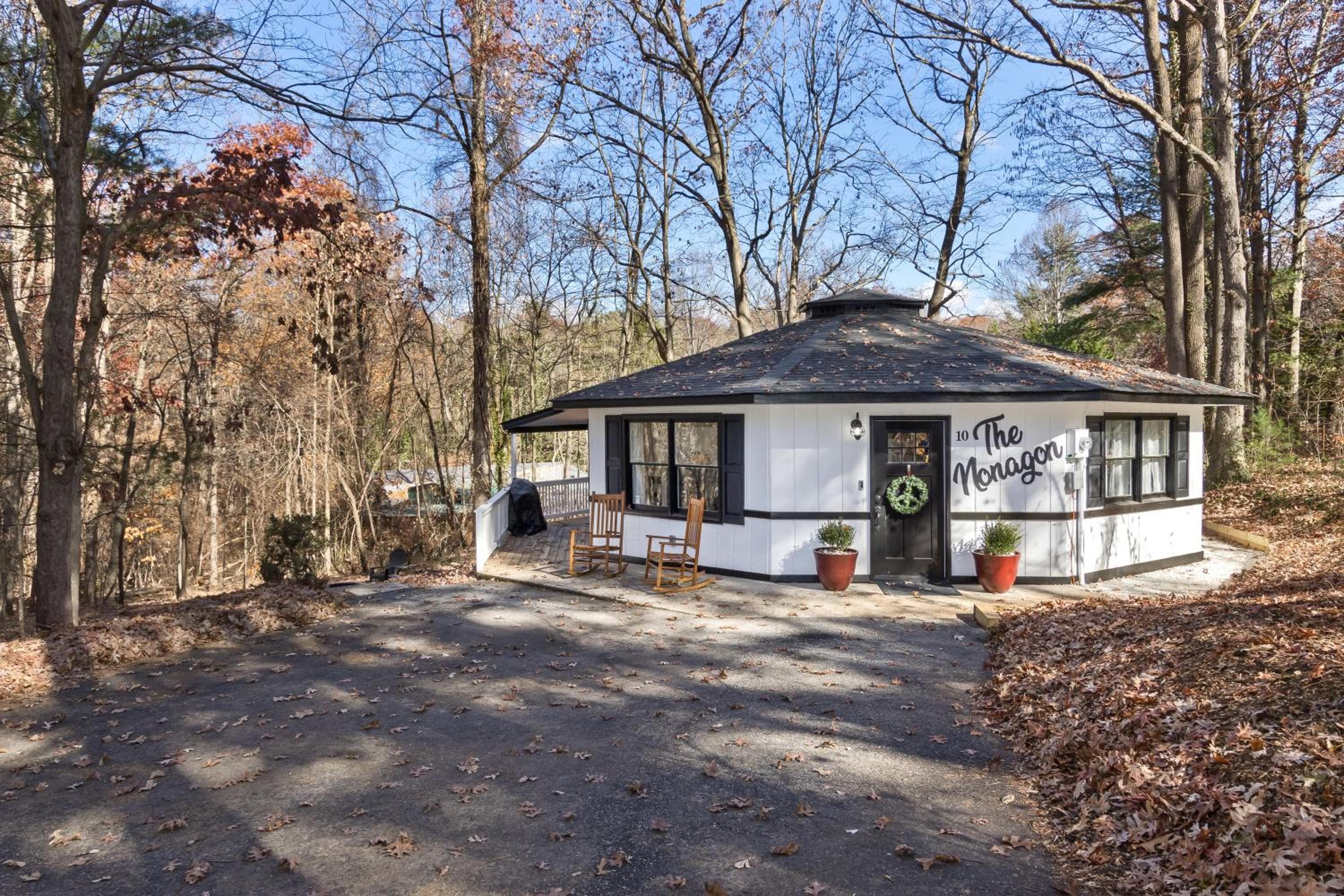 Fun & Funky Asheville Home with Pool Table, Darts
