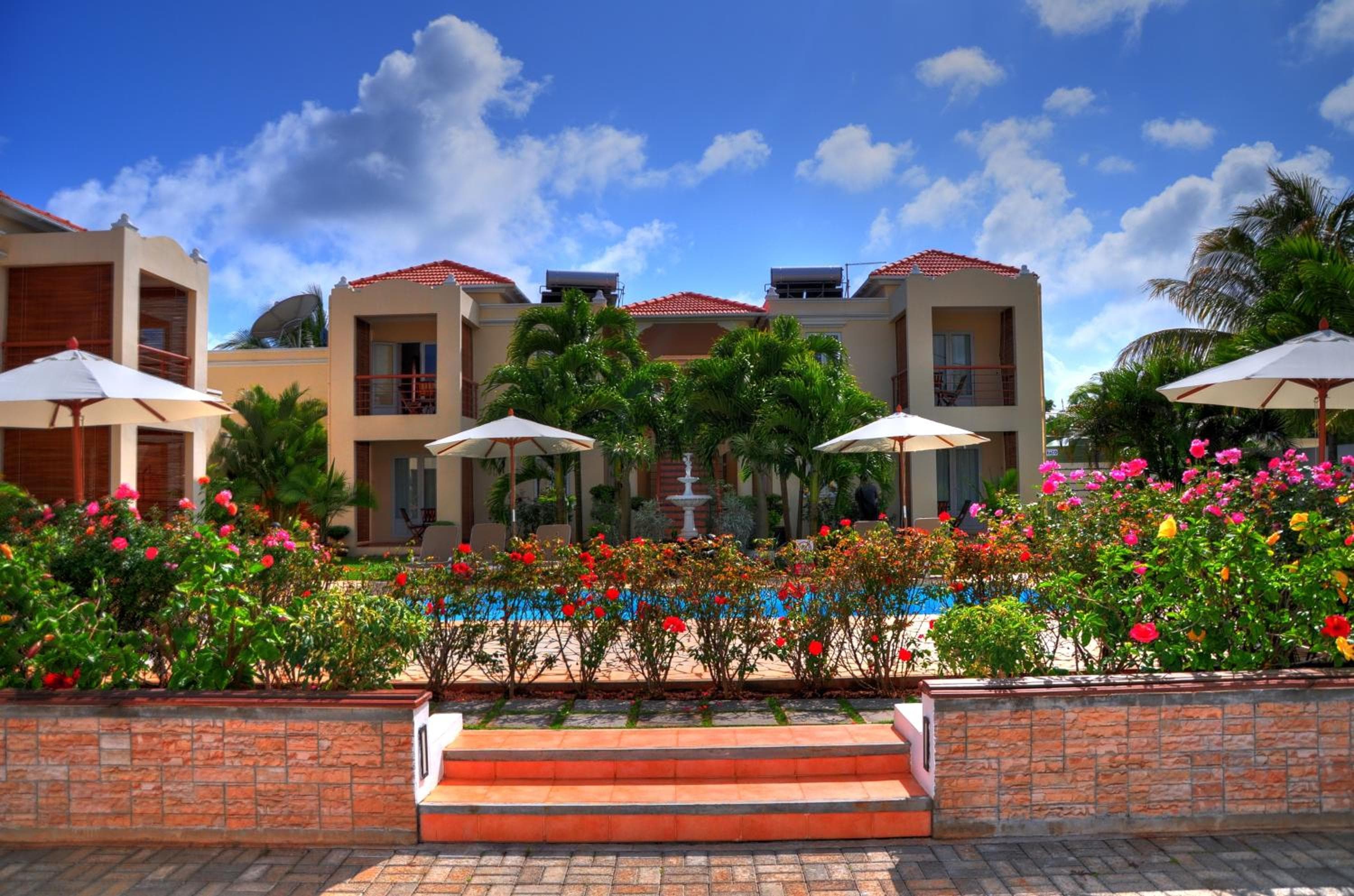 La Pointe Villas