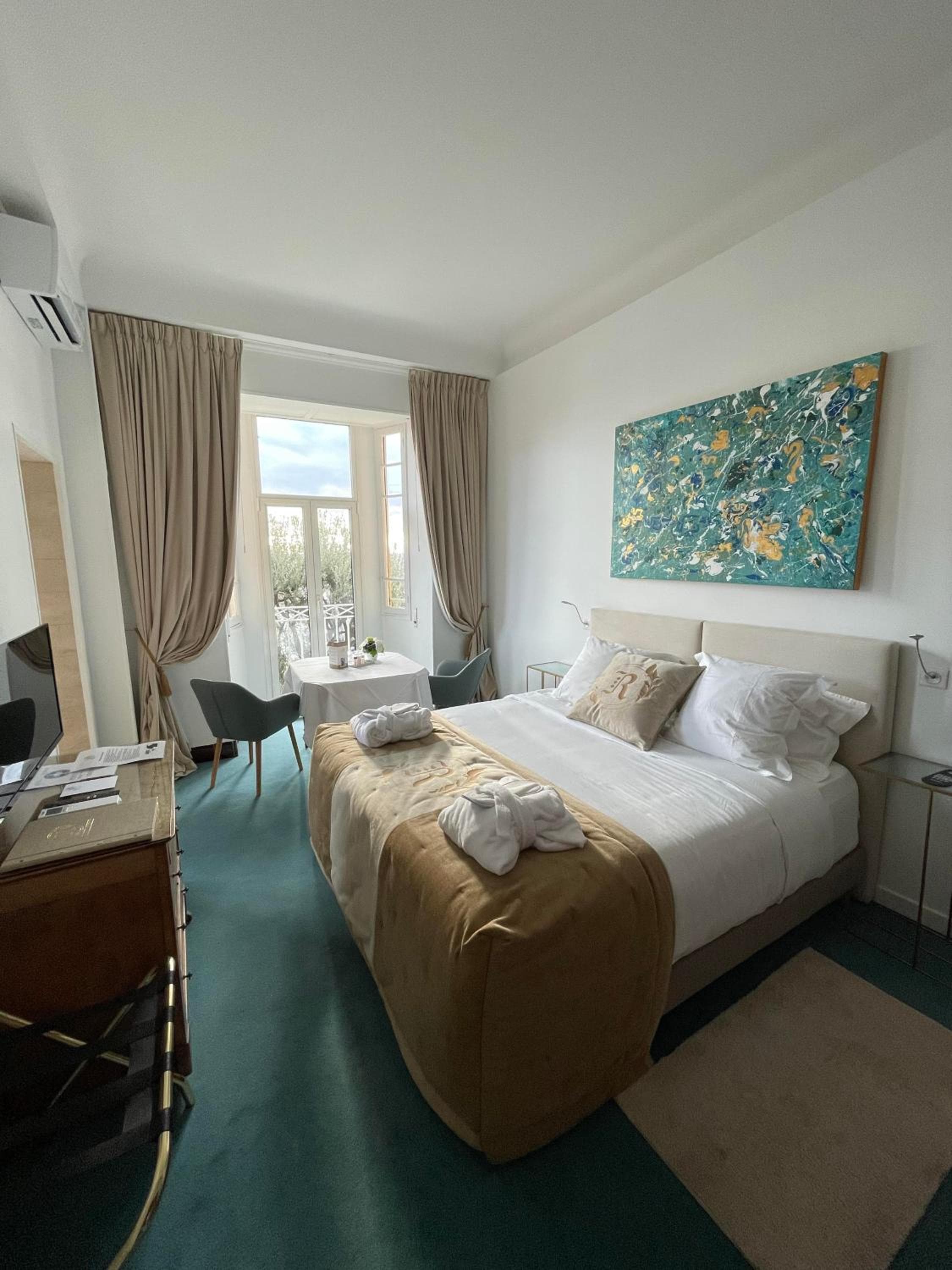 Hôtel Le Roquebrune