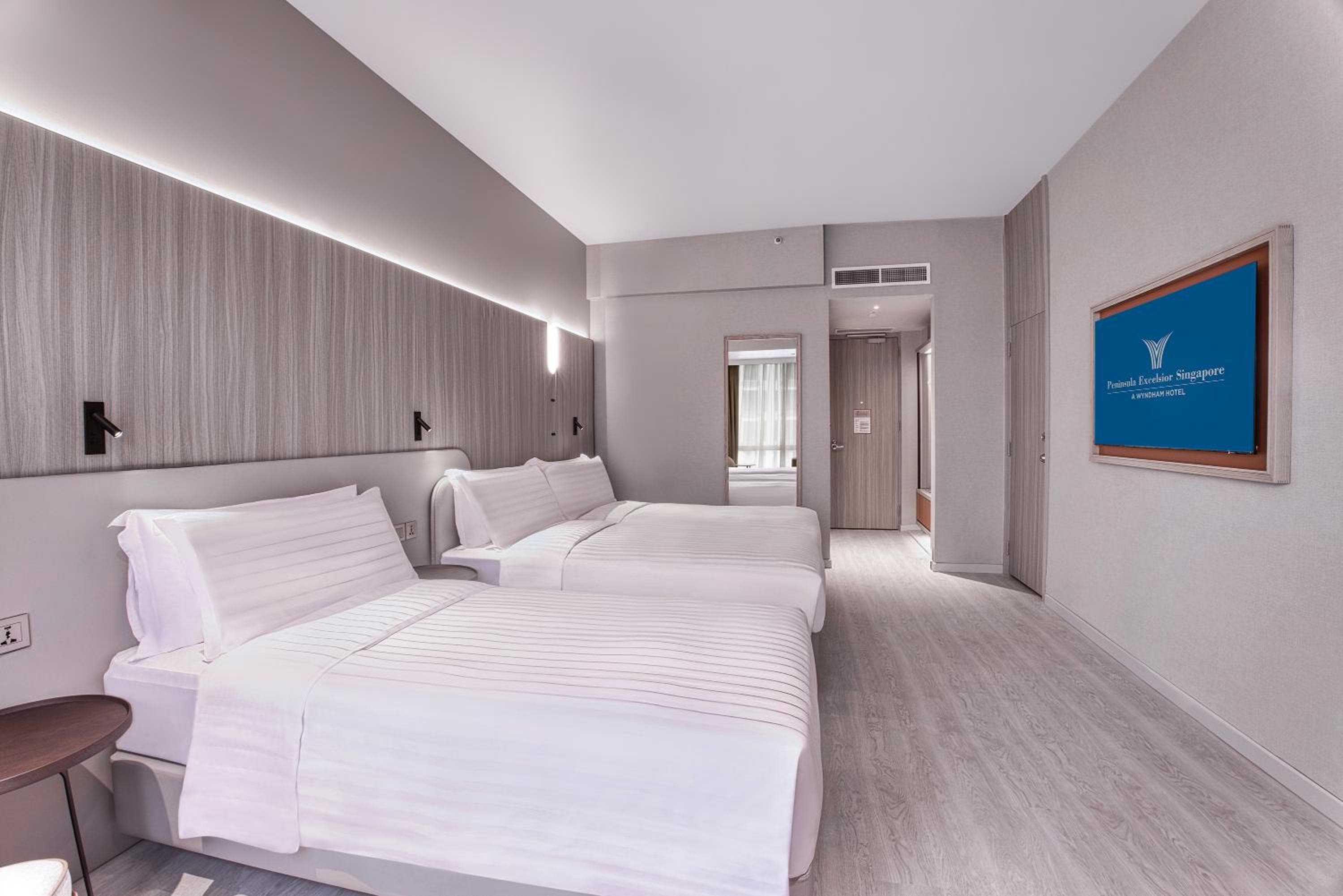 Wyndham Singapore Hotel