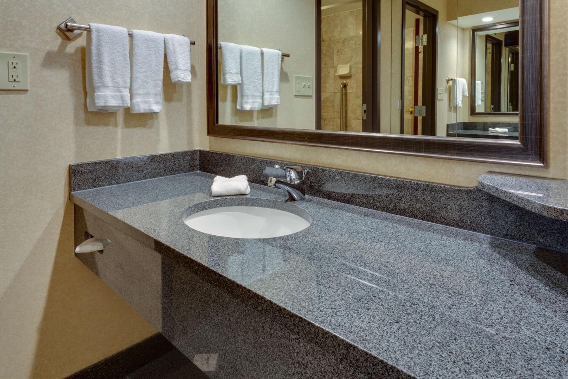 Drury Inn & Suites Memphis Southaven